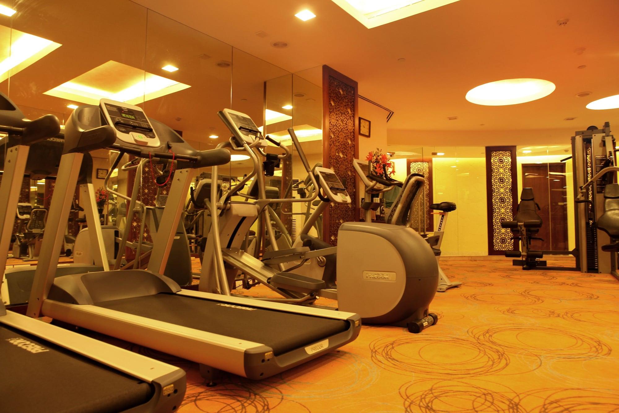 Gimnasio The Metropolitan Hotel and Spa New Delhi
