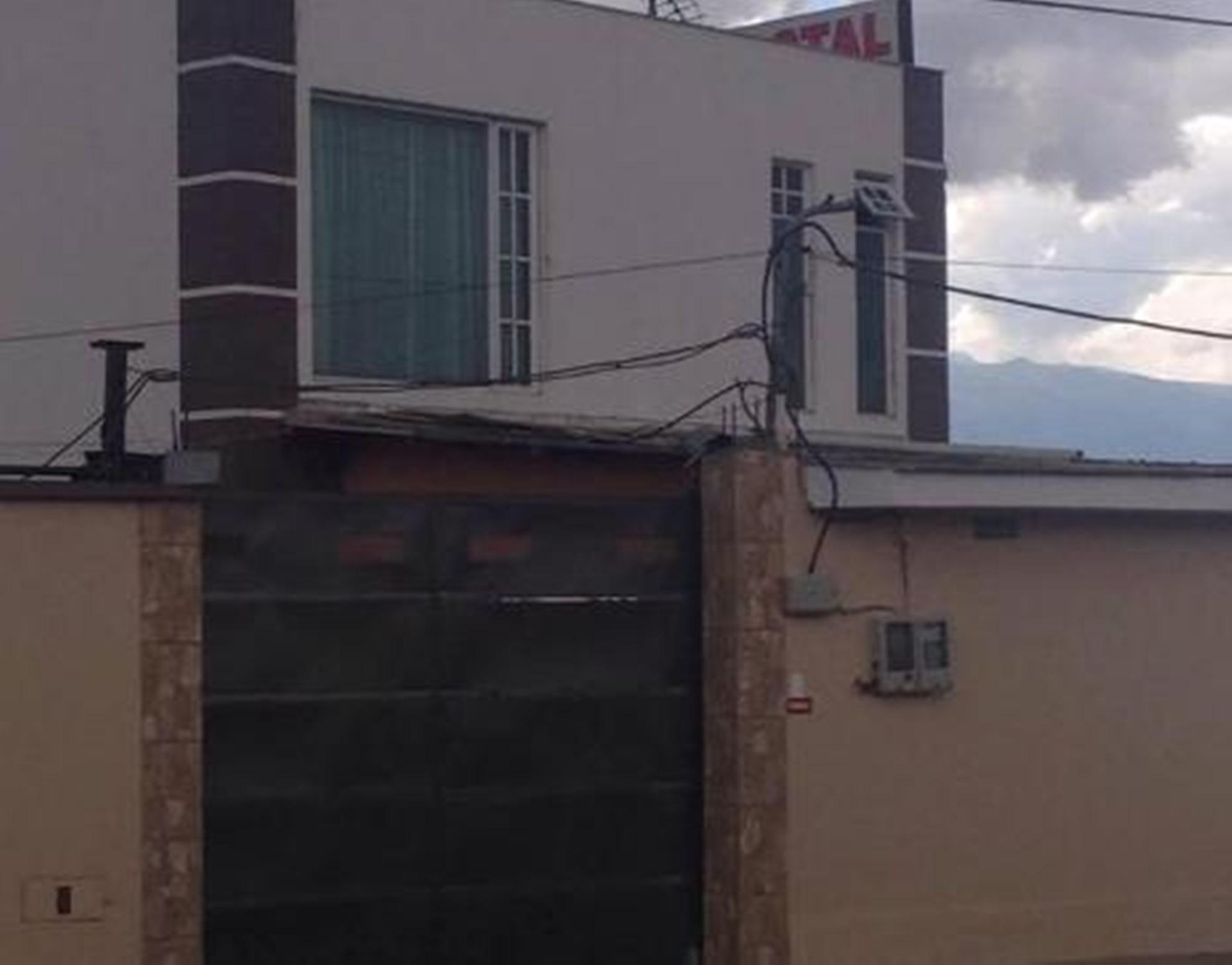 Vista Exterior Magenta V.I.P.