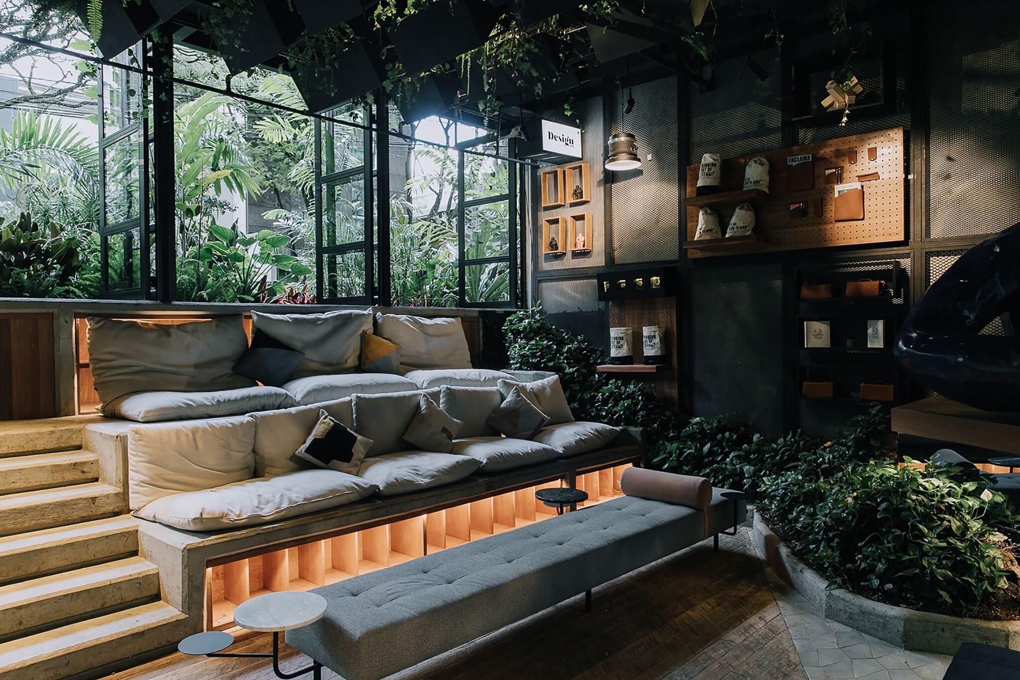 Vista Lobby The Click Clack Hotel Medellin
