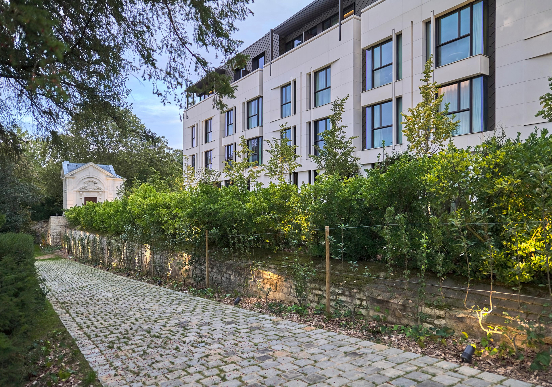 Vista Exterior Domaine de la Reine Margot Paris-Issy - MGallery Collection