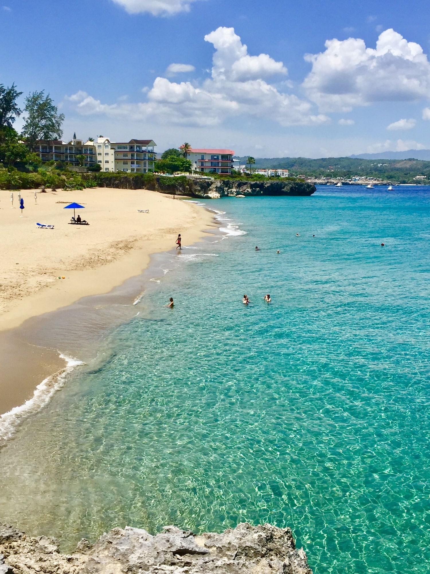 Vista Exterior Casa Marina Sosua, Trademark by Wyndham All Inclusive