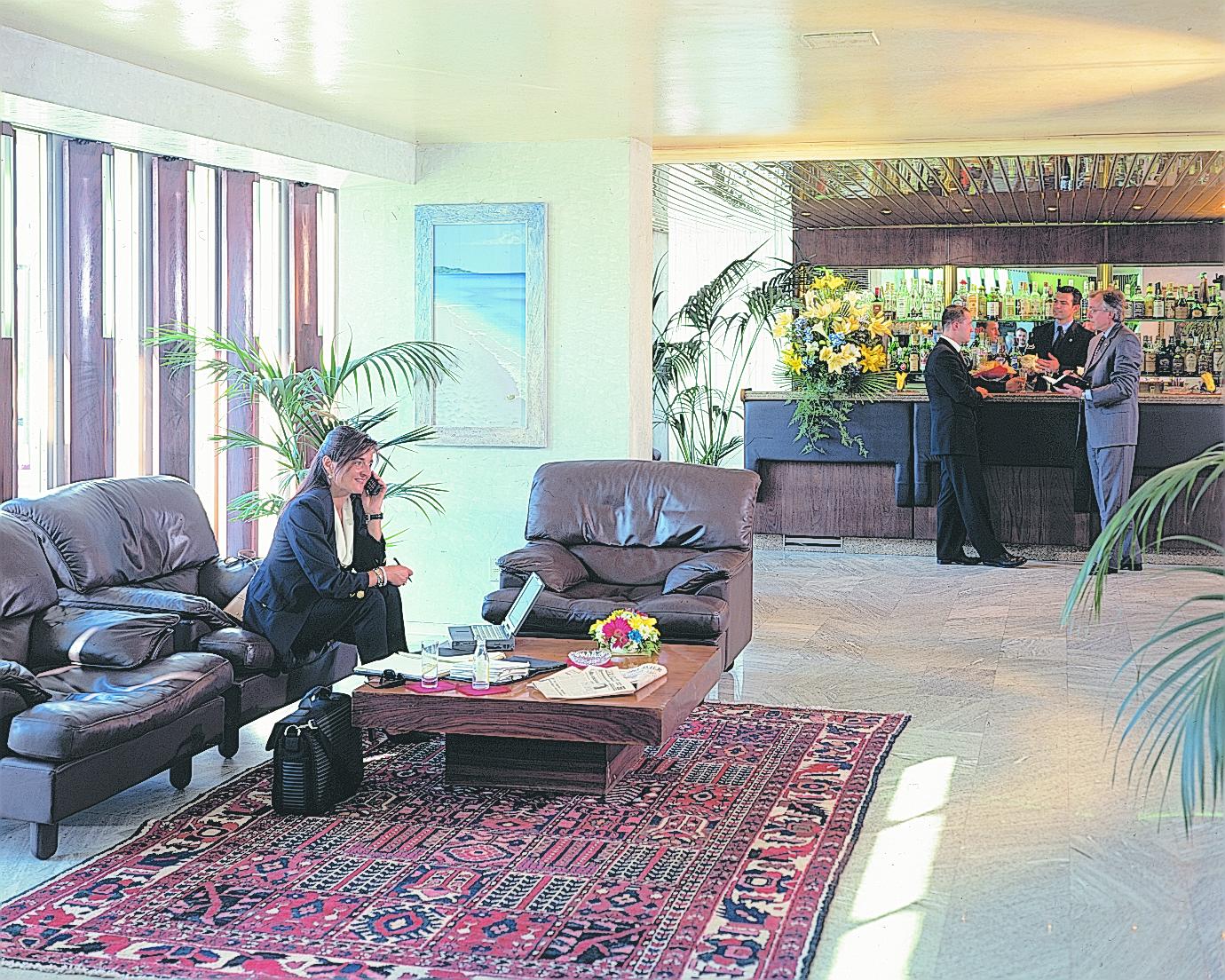 Bar/Salón Bellevue Hotel