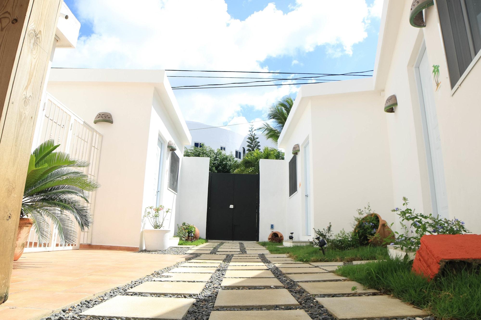 Vista Exterior Villa Rosa Dominicus