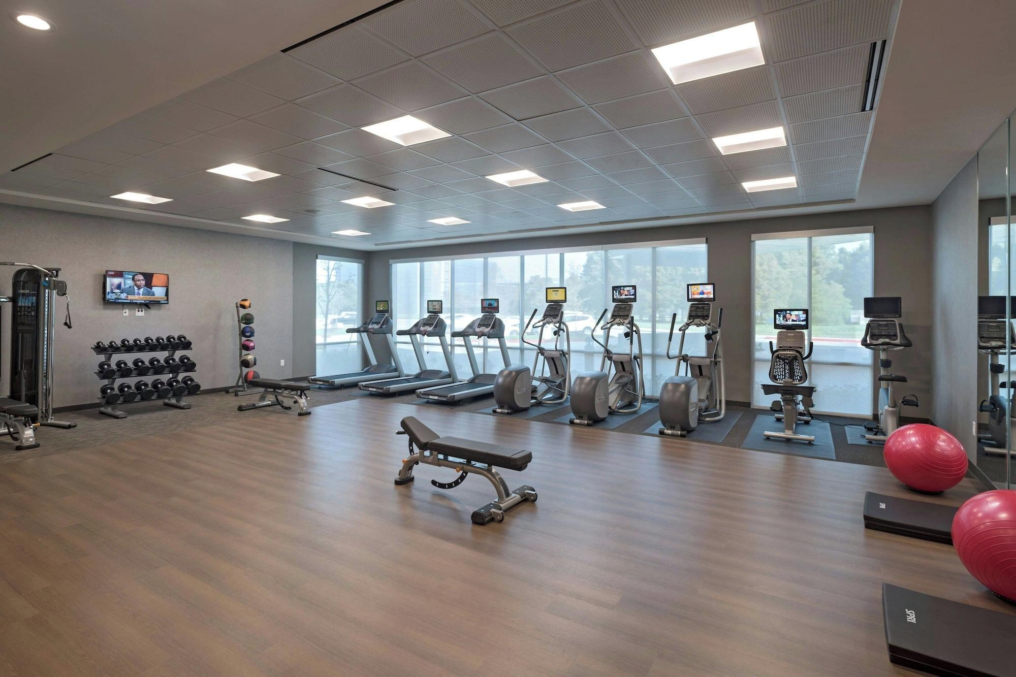 Gimnasio Courtyard by Marriott Houston Sugar Land/Lake Pointe
