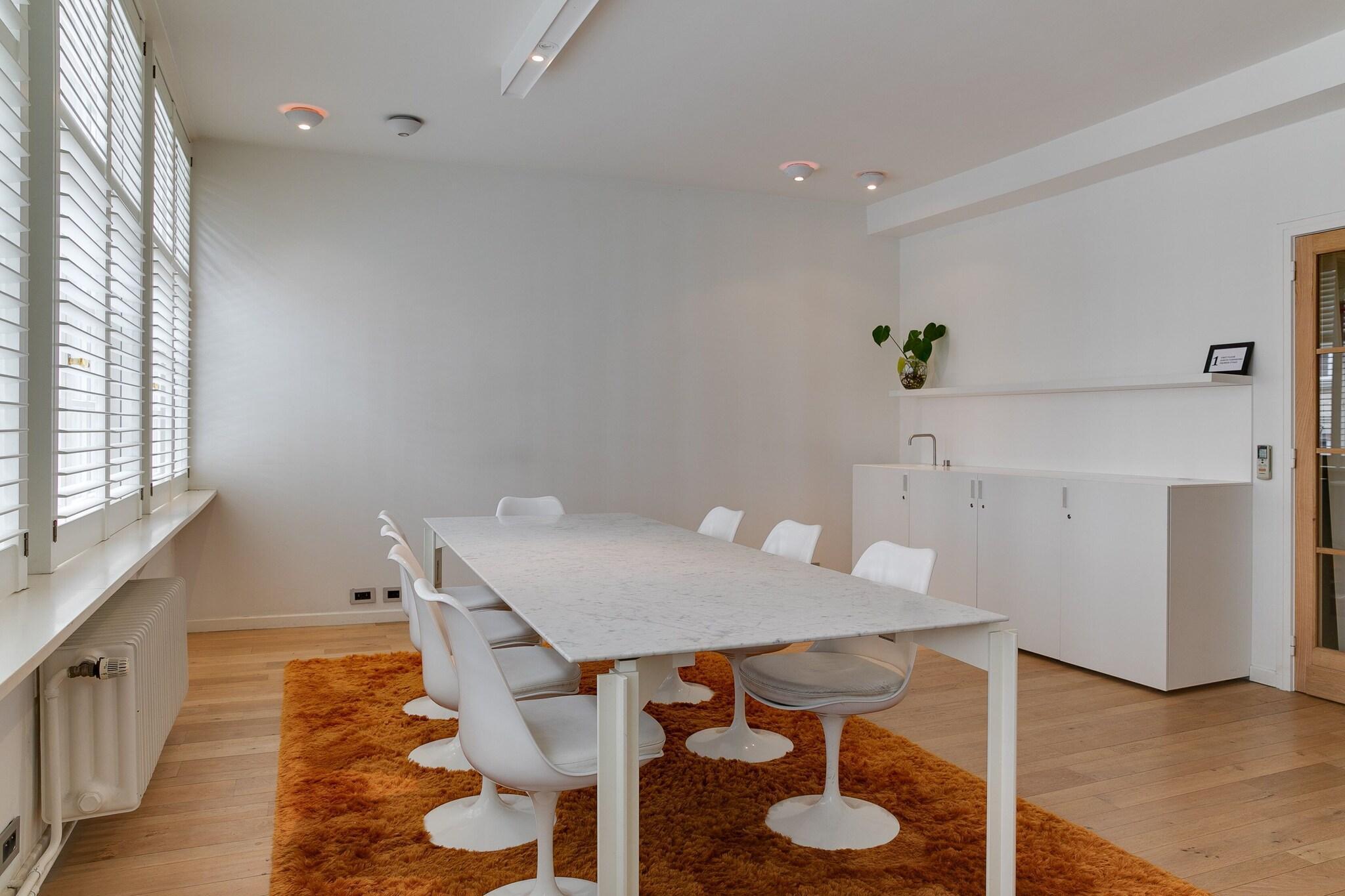 Centro de Negocios Small Luxury Hotel De Witte Lelie