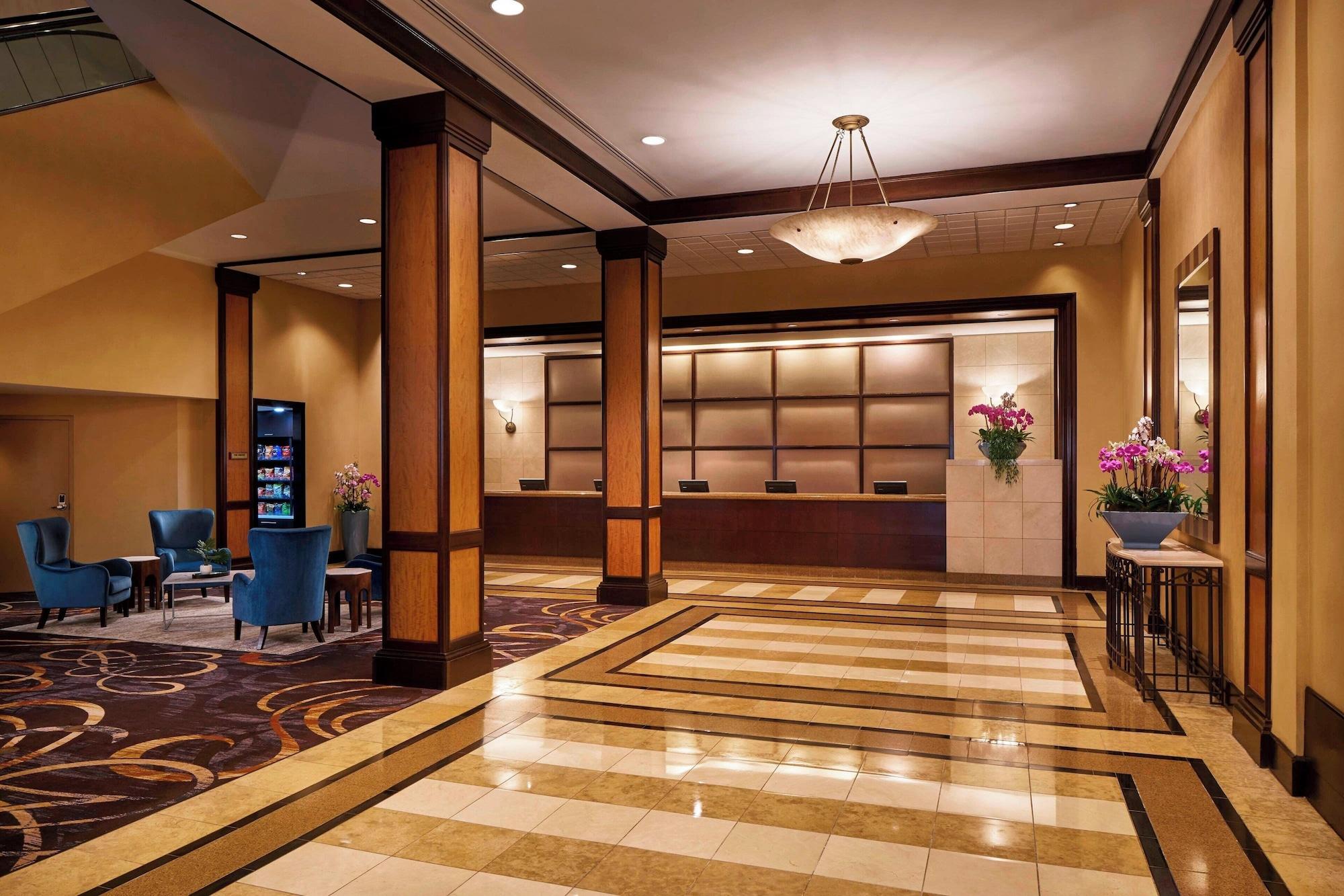 Vista Lobby Sheraton Inner Harbor Hotel
