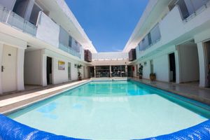 Alojamiento - St. George Hotel