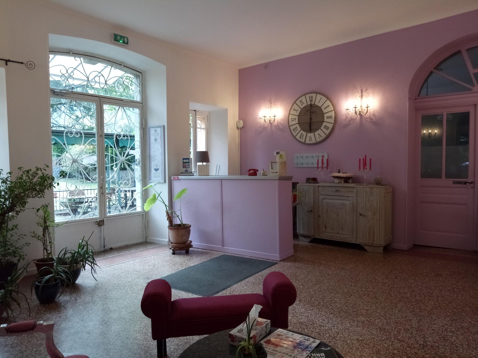 Vista Lobby Logis Hôtel Le Domaine de la Régalière