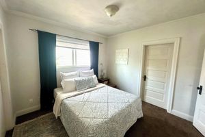 Alquiler Vacacional - Charming 2-bedroom bungalow in welcoming Everett with WiFi