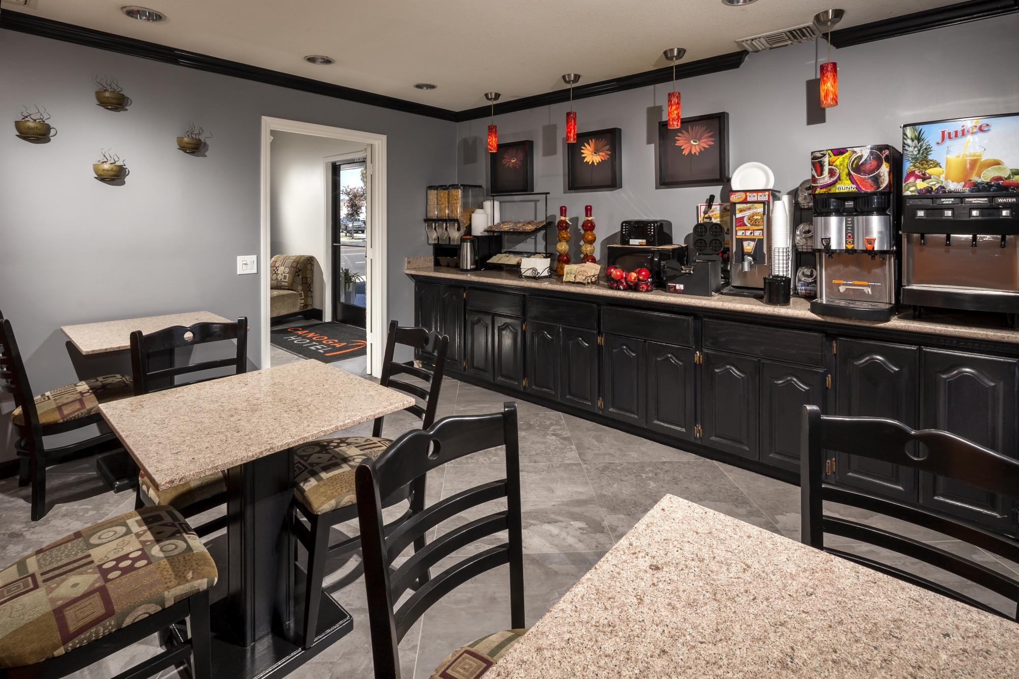 Restaurant Canoga Hotel