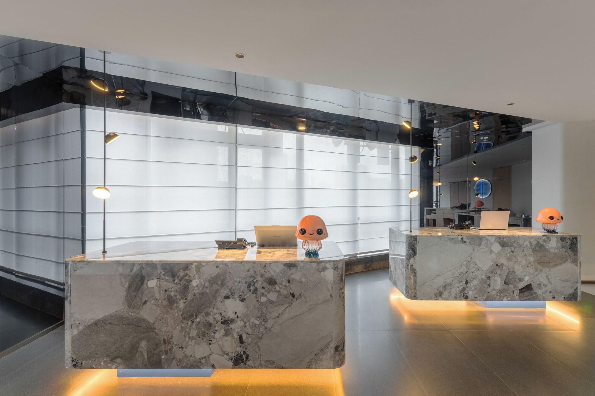 Vista Lobby CYBO Station SSAW Hotel Hualin Temple Subway Station ShangxiajiuPedestrian Street Guangzhou