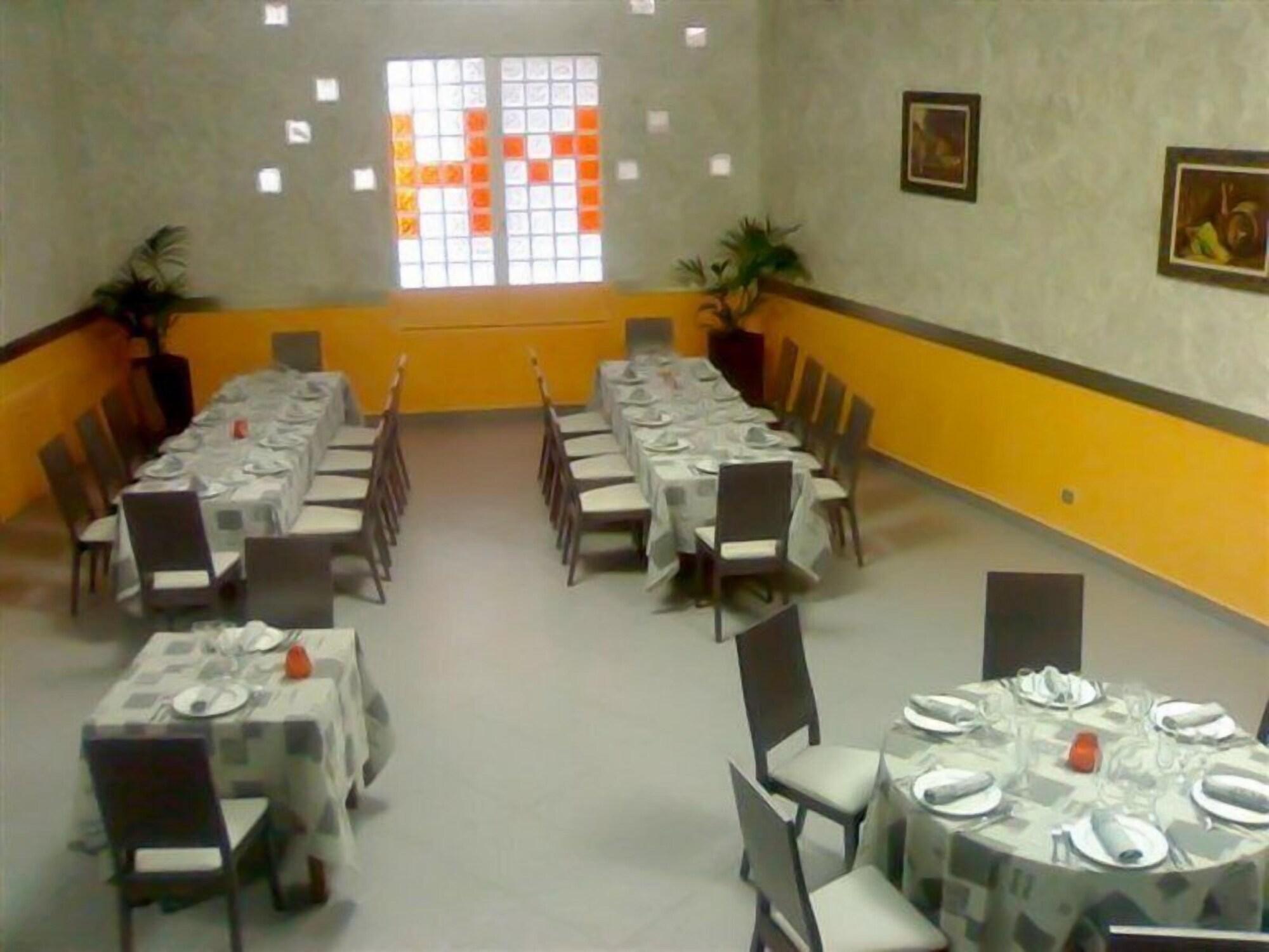 Salón de Baile Hm Alfaro