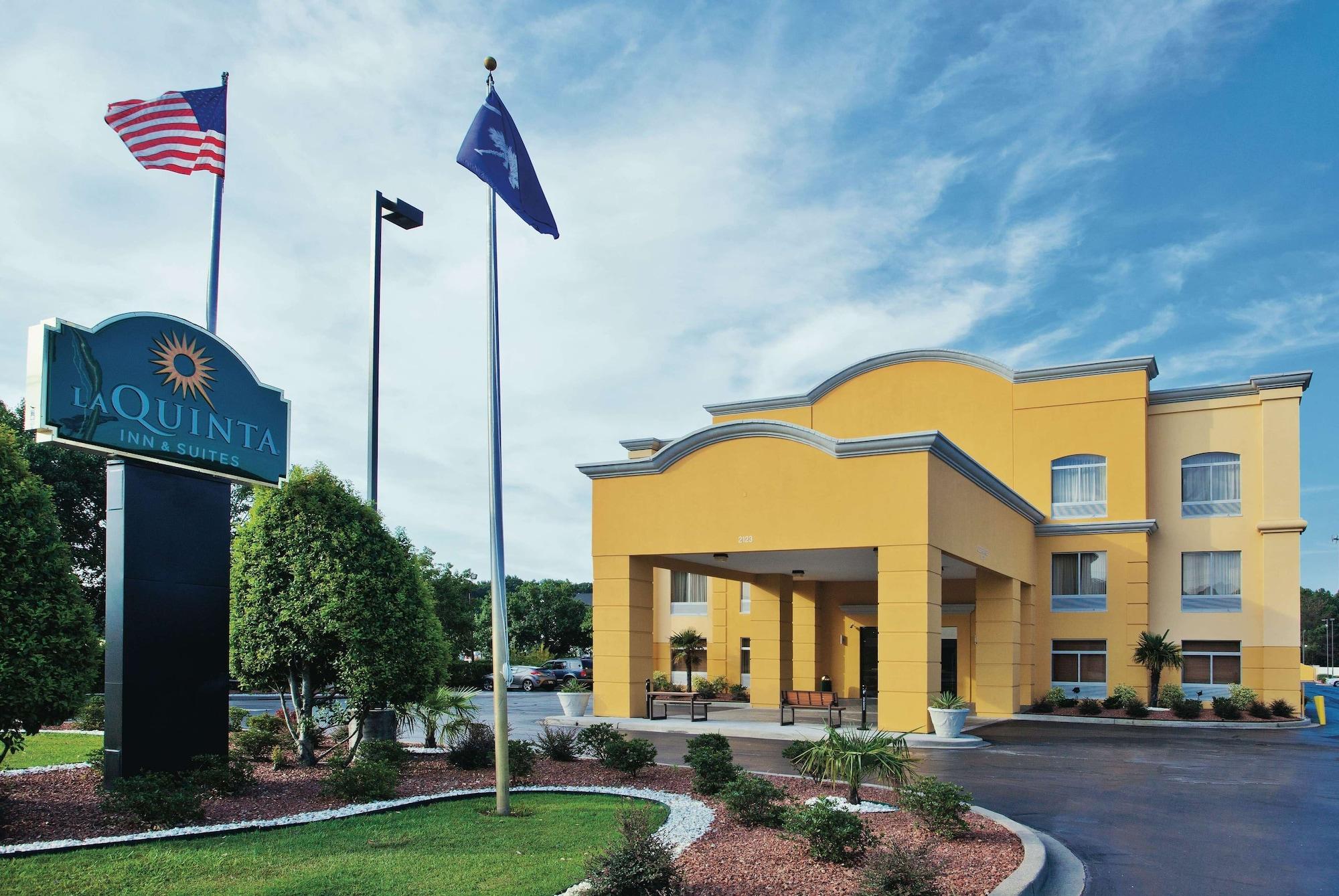Vista Exterior La Quinta Inn & Suites by Wyndham Florence