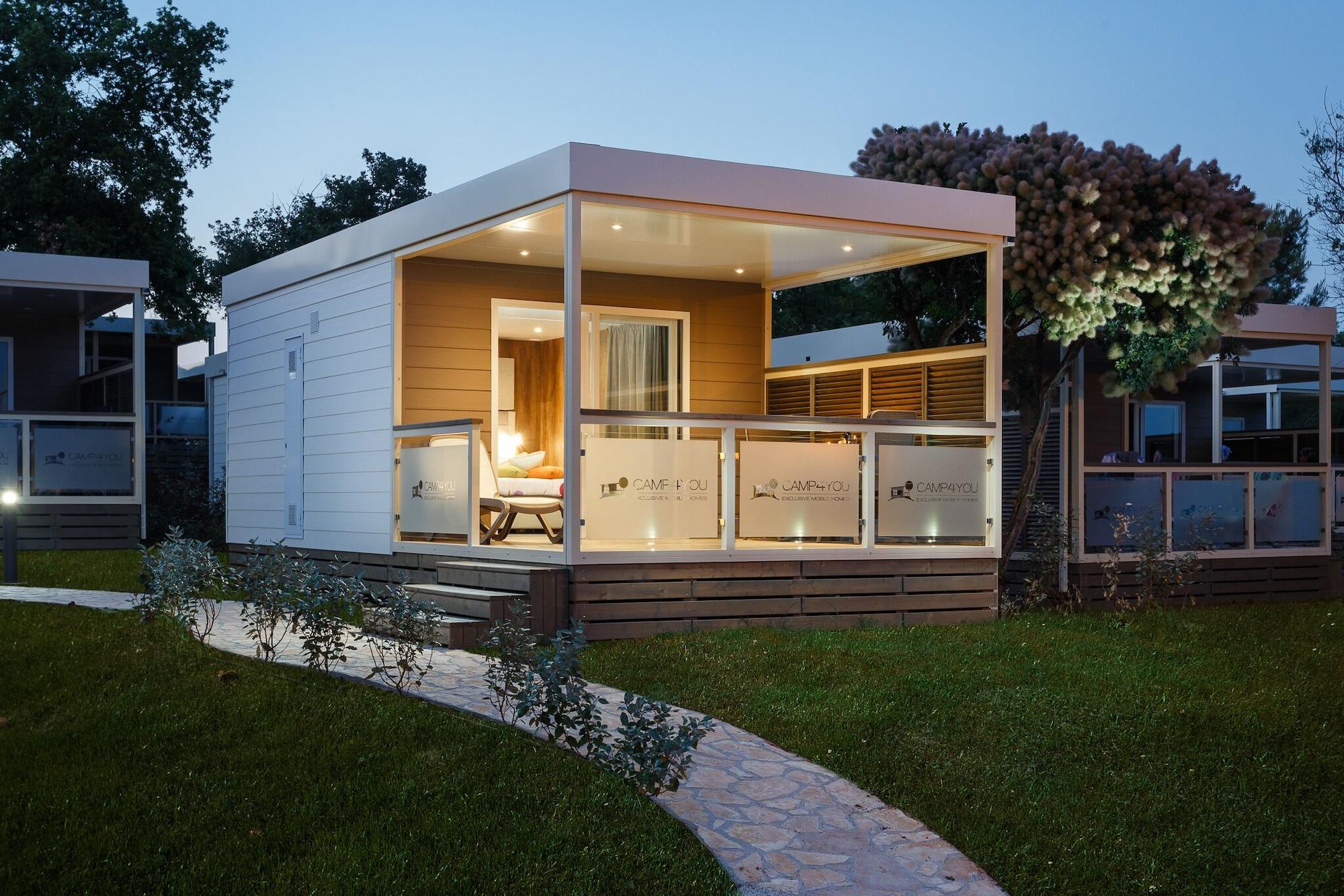 Equipamiento de Habitación Mobile Homes FKK Nudist Camping Solaris