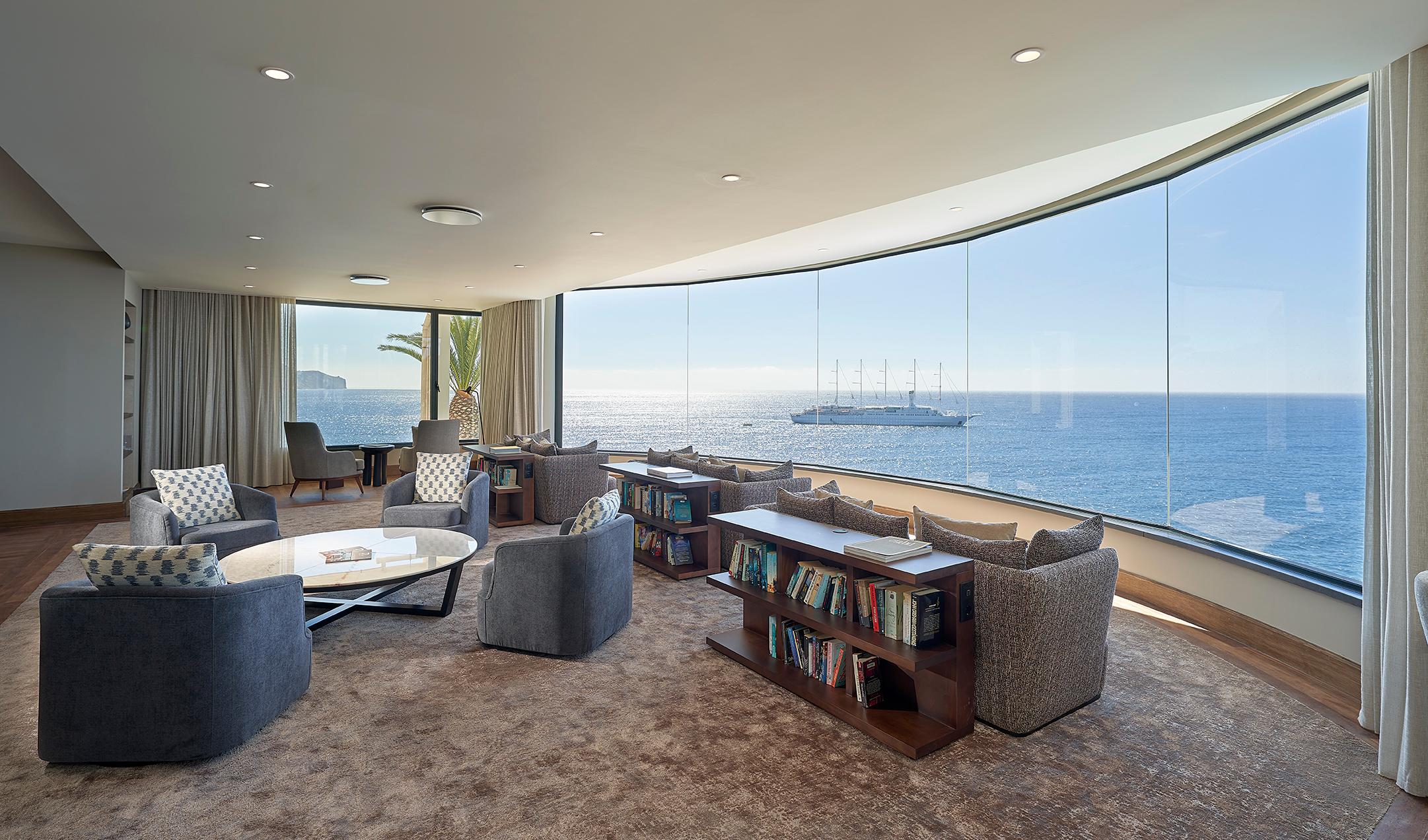 Vista Lobby The Cliff Bay