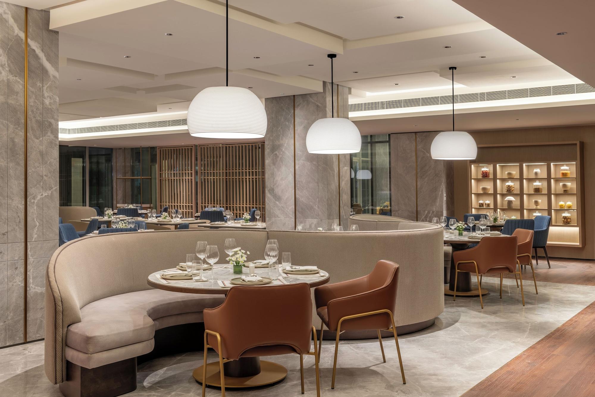 Restaurant Taj Cochin International Airport, Kerala