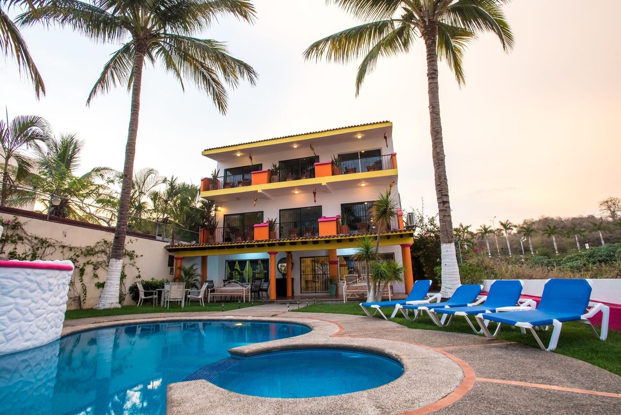 Vista Exterior Casa María Resort