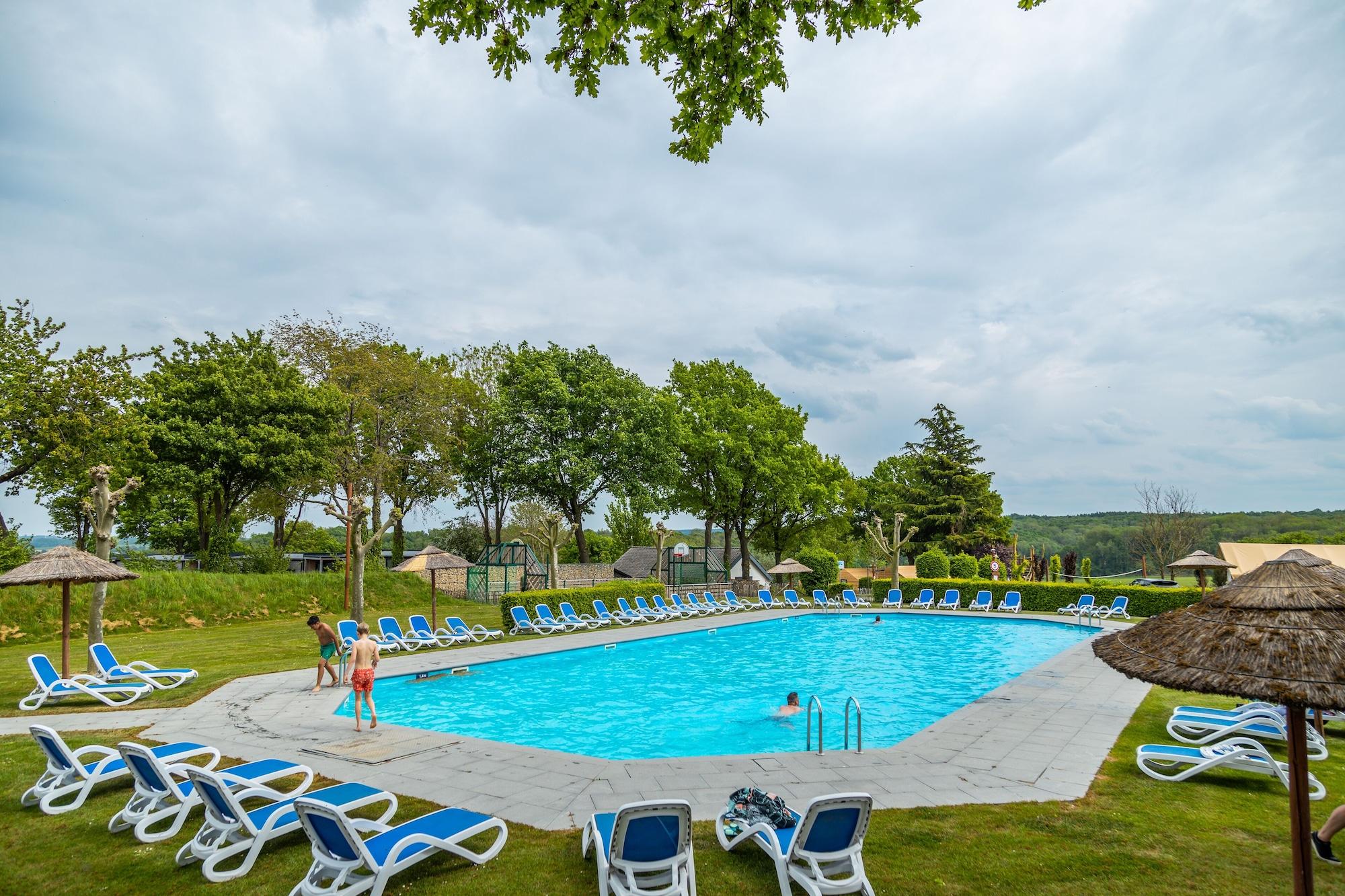 Vista Piscina Europarcs Gulperberg