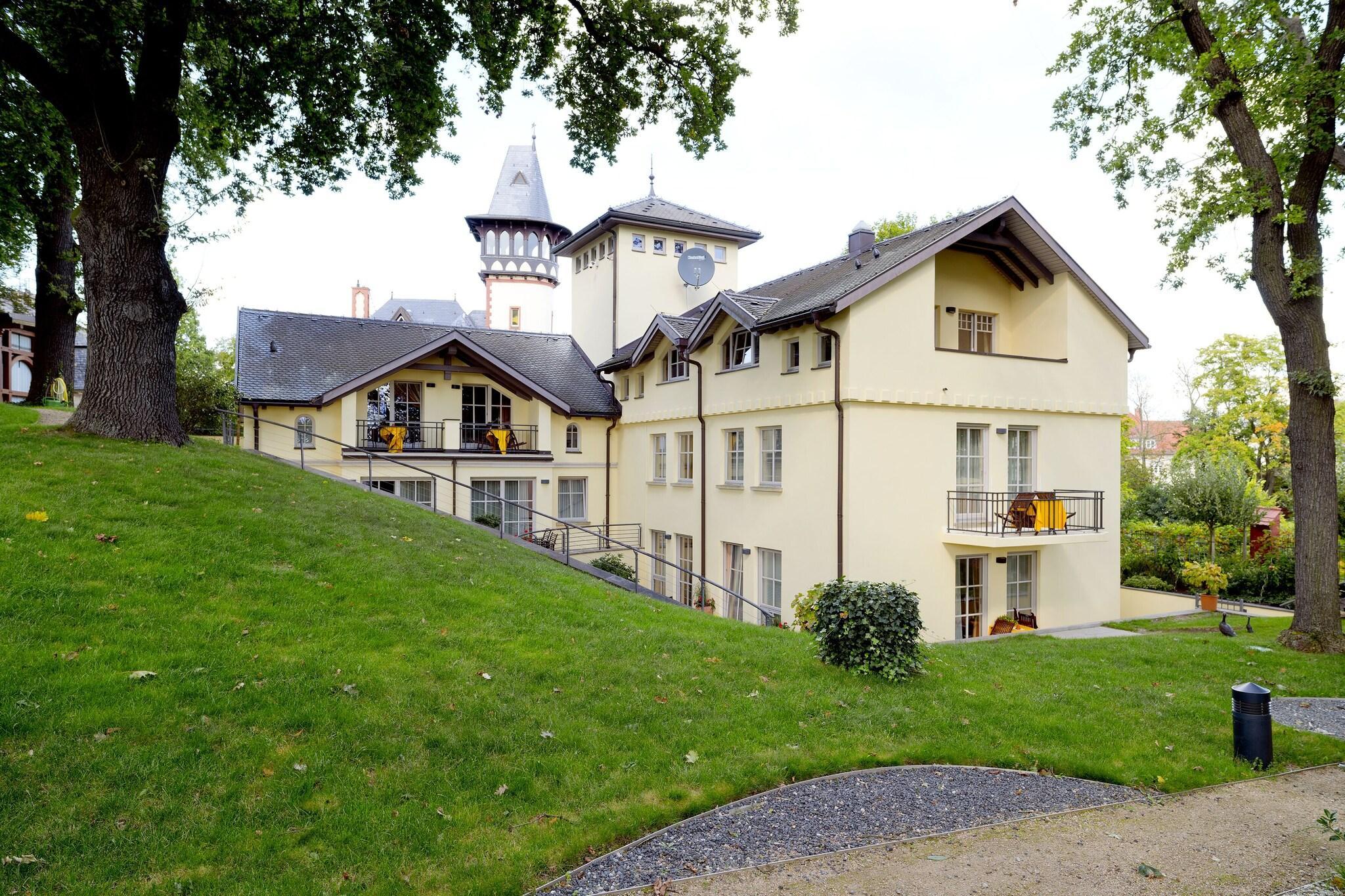 Vista Exterior Hotel Villa Monte Vino