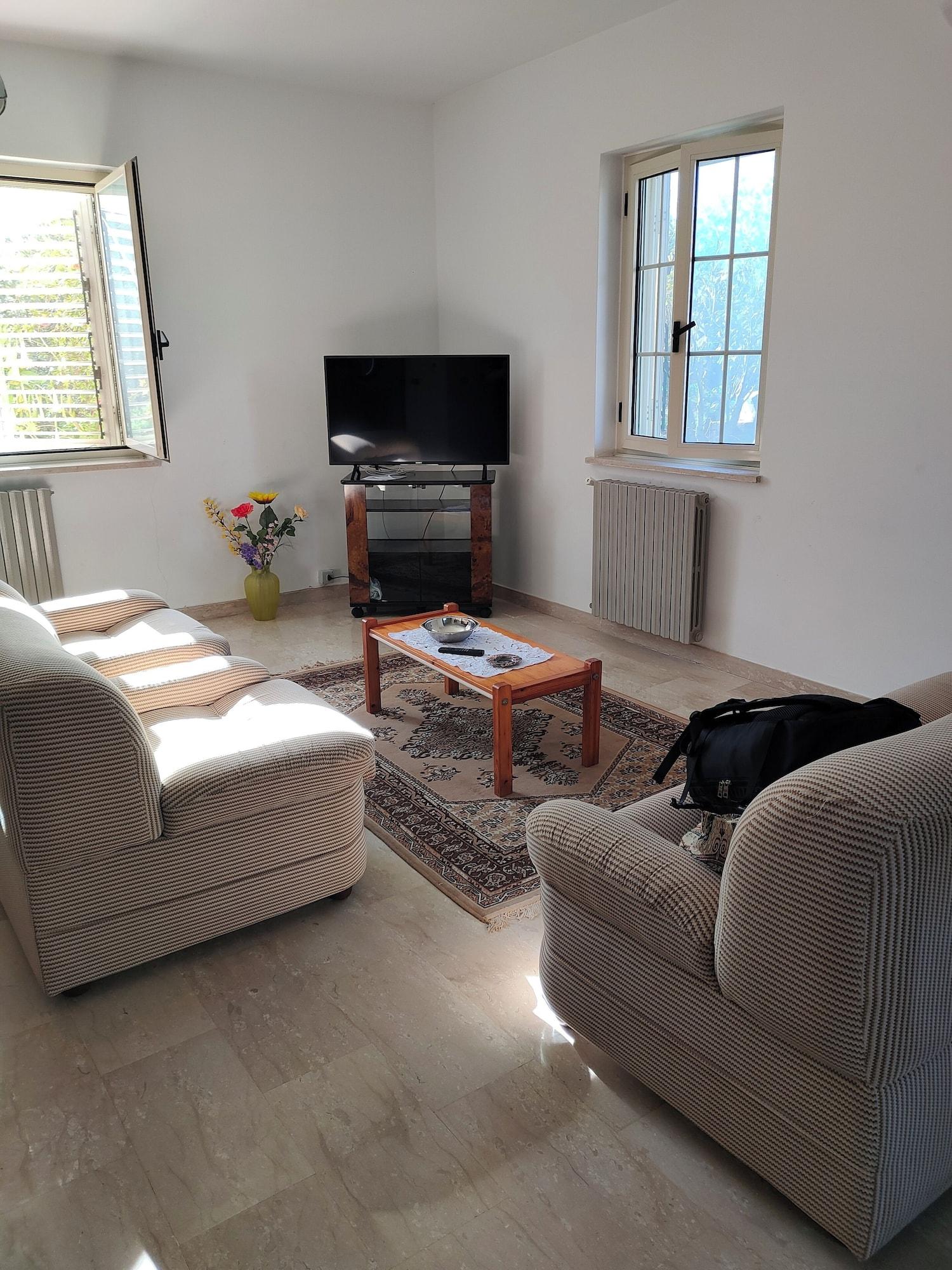 Vista Lobby Holiday Calabria Rooms