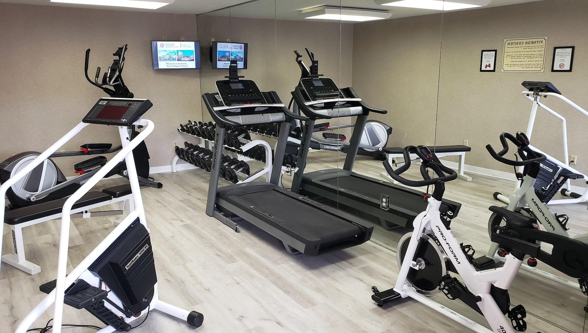 Gimnasio Safari Inn, a Coast Hotel