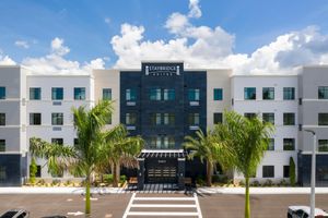 Alojamiento - Staybridge Suites Naples – Marco Island by IHG