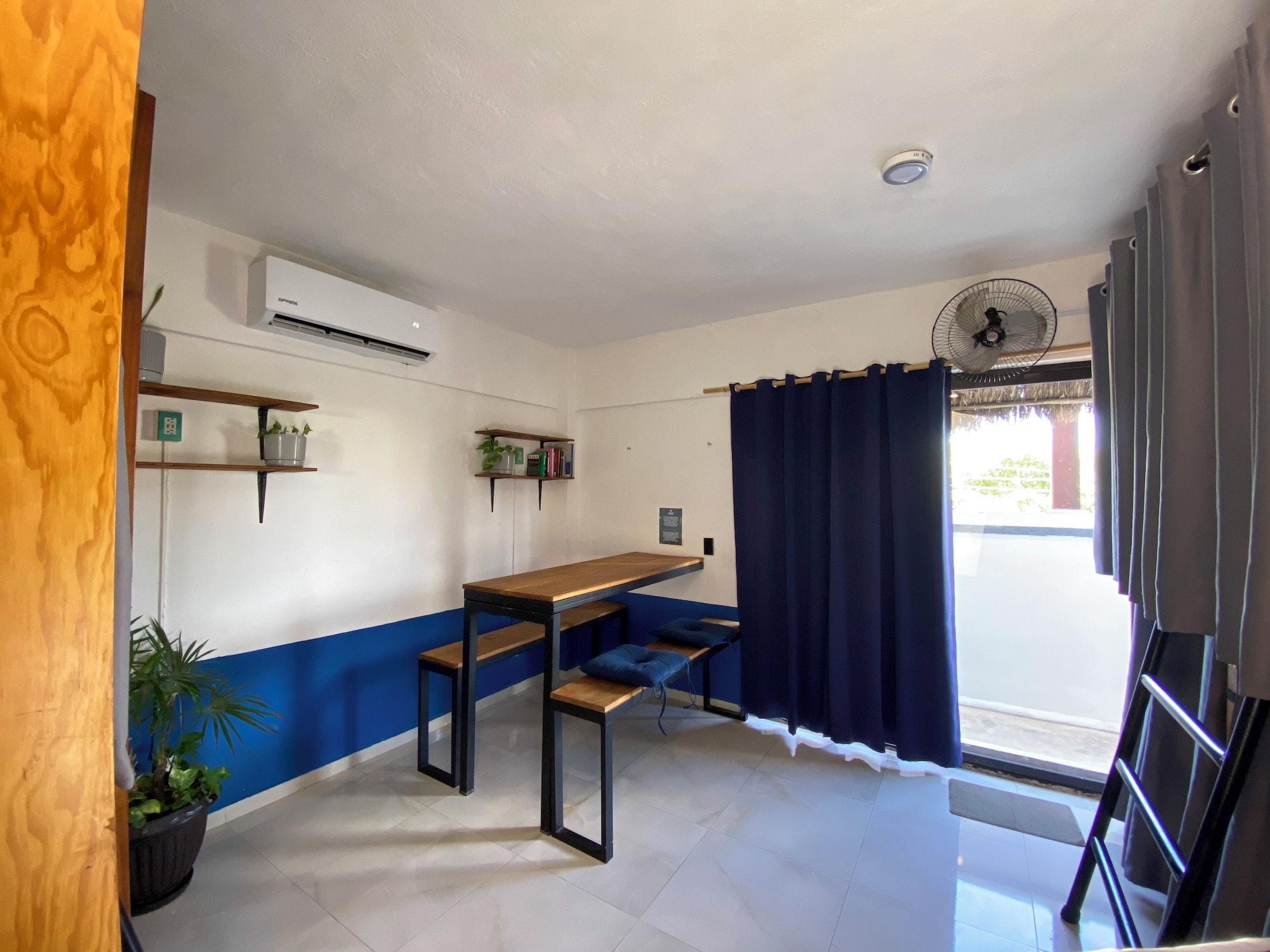 Comodidades del Alojamiento Maui Hostel - Adults Only