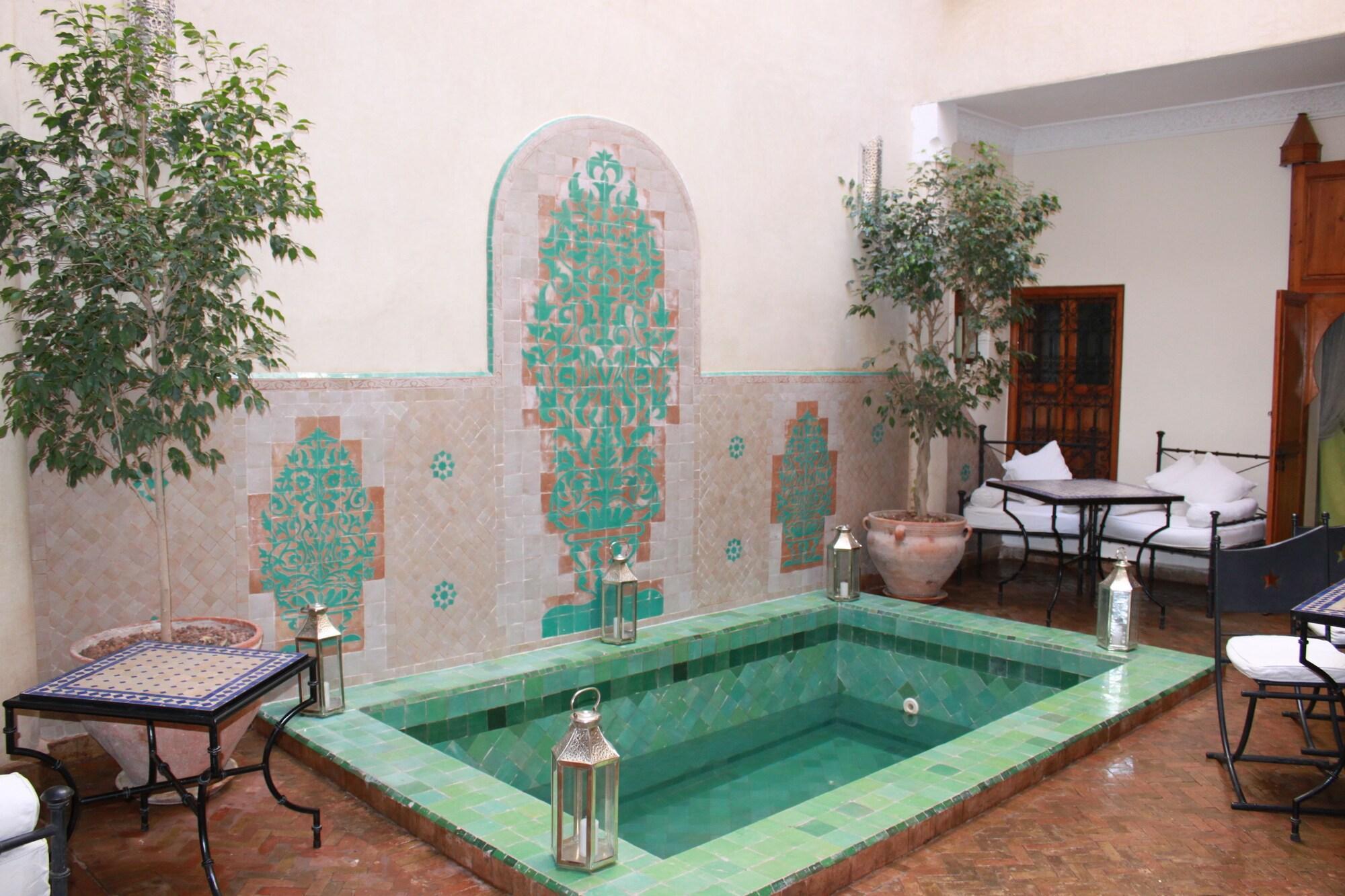 Instalaciones Recreativas Riad Couleurs du Sud