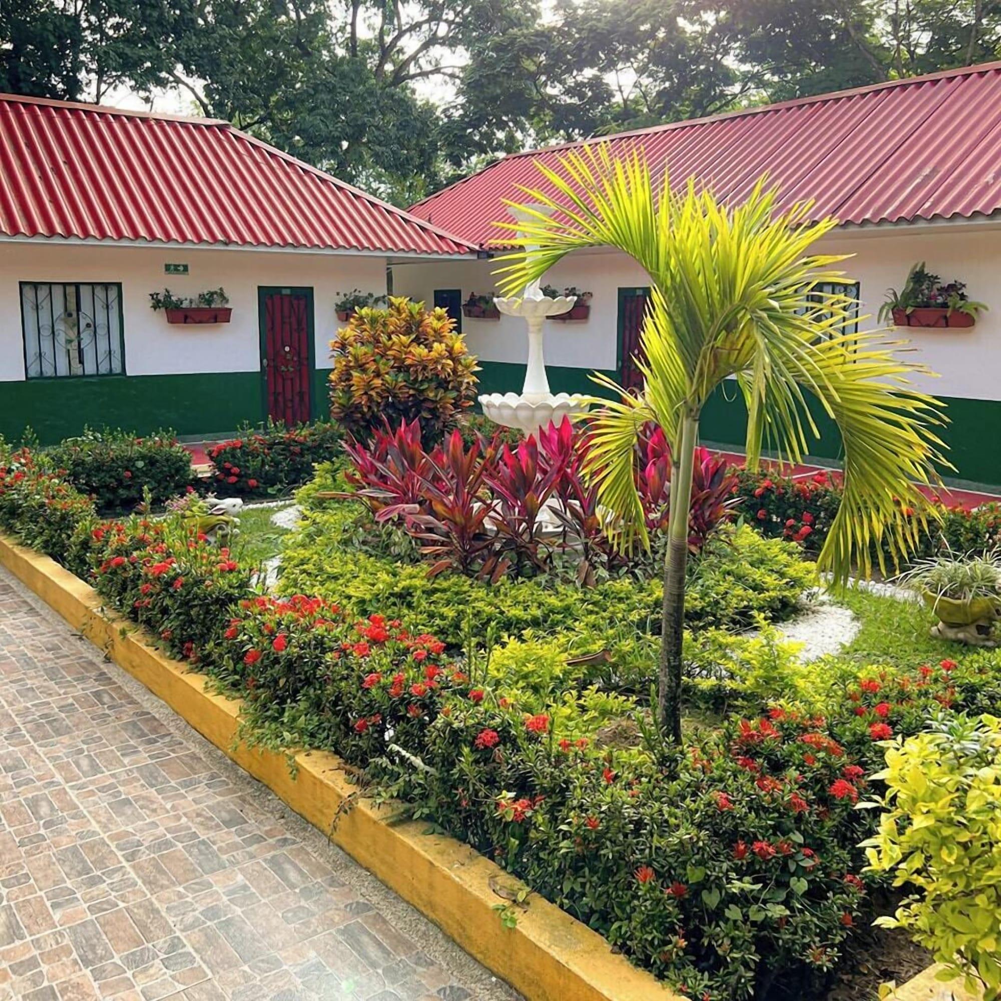 Vista Exterior HOTEL CAMPESTRE LOS GABRIELES