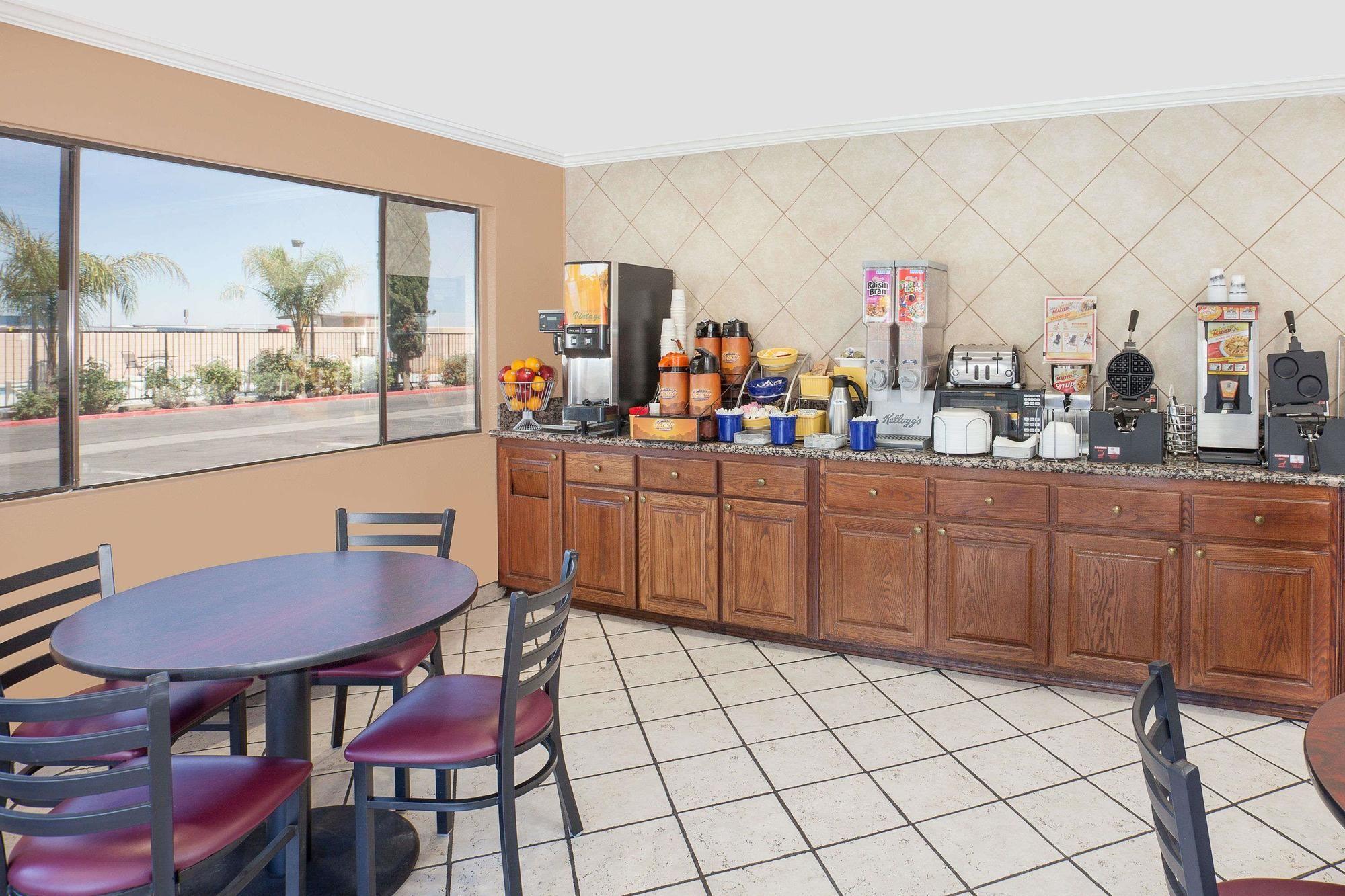 Comodidades del Alojamiento Days Inn by Wyndham Lost Hills