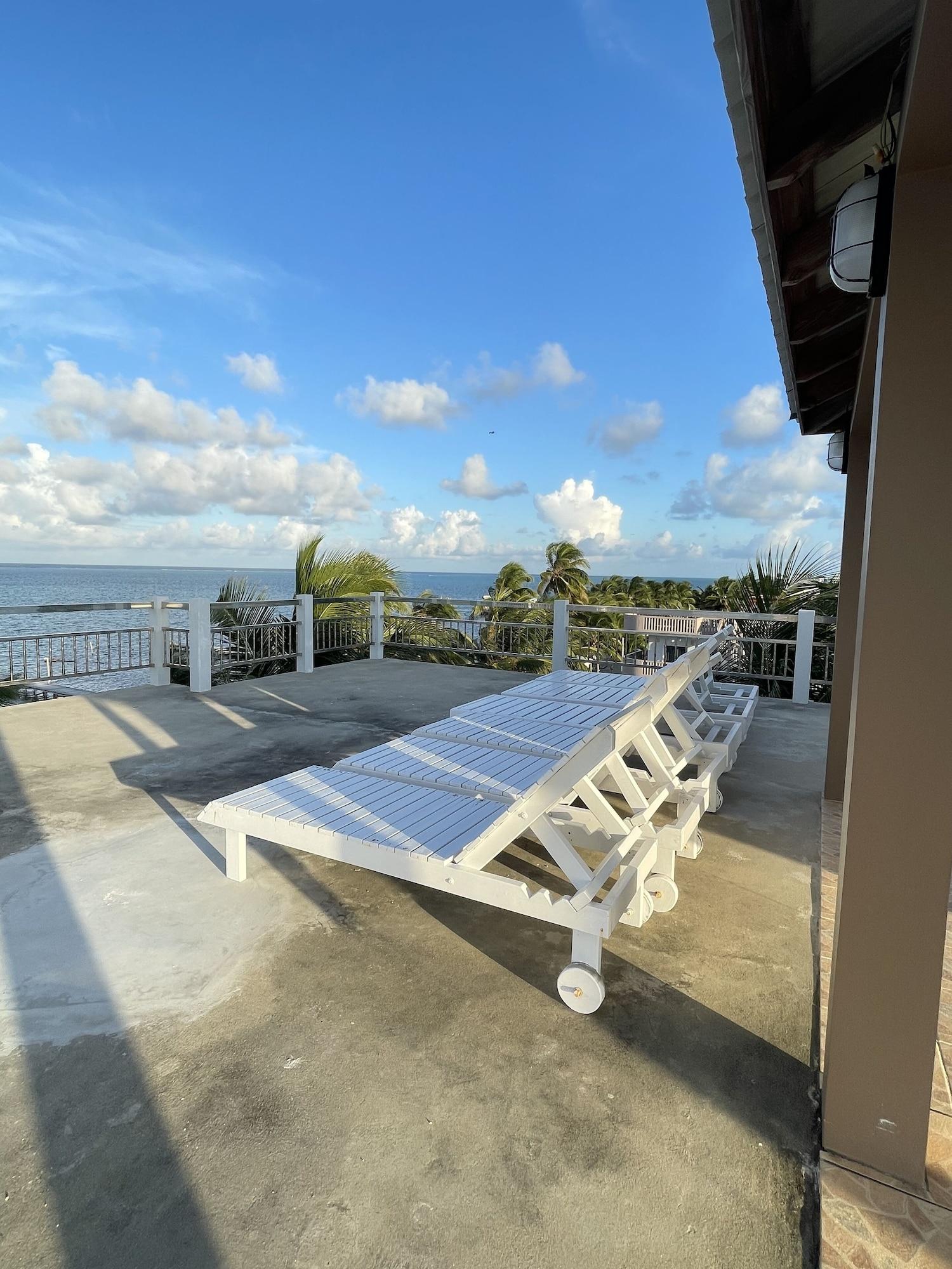 Equipamiento de Habitación Caye Caulker Beach Hotel