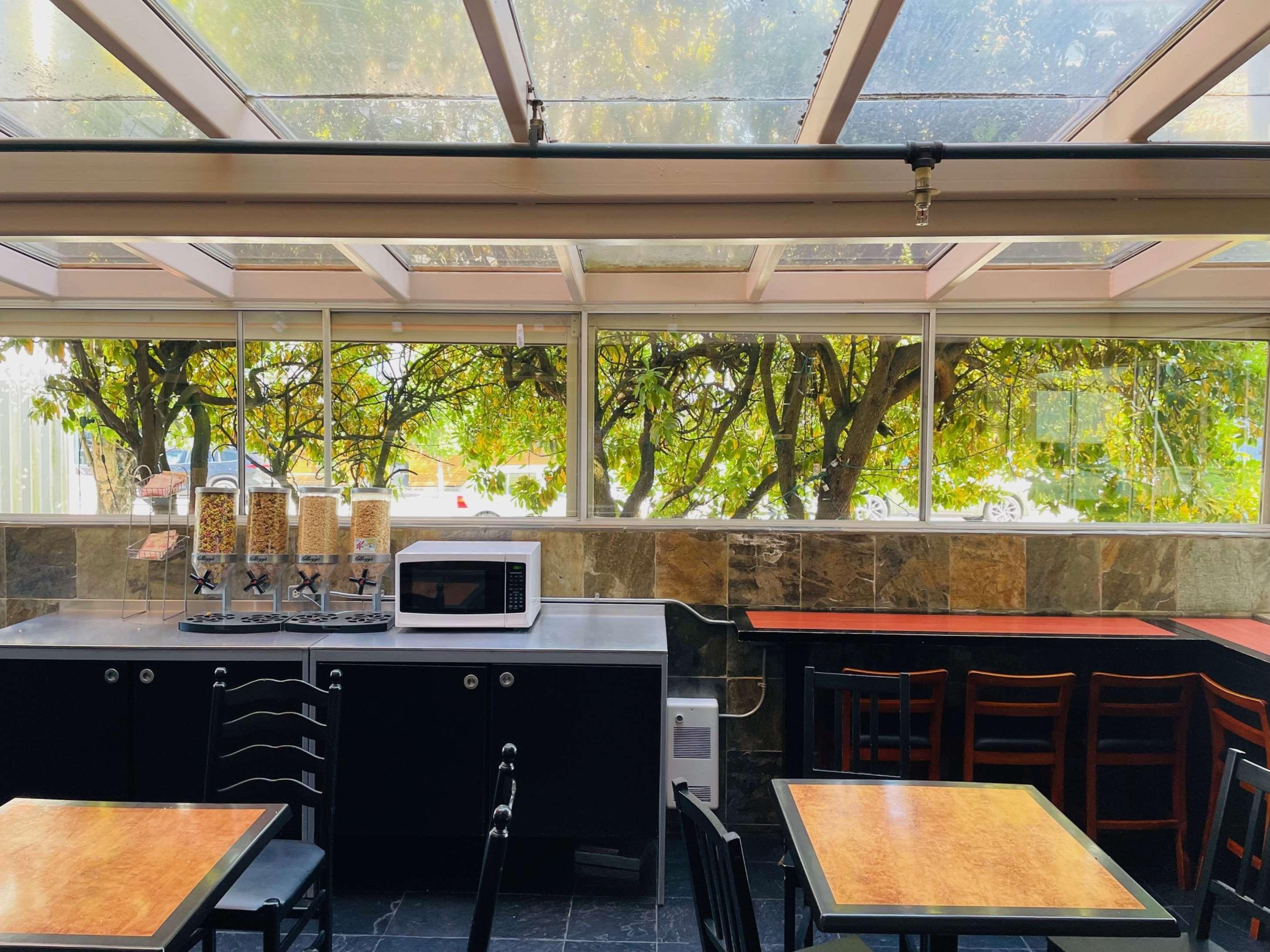 Restaurant SureStay by Best Western Richmond VancouverAirport