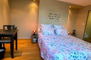 Alojamiento - Au 10 Bed & Breakfast