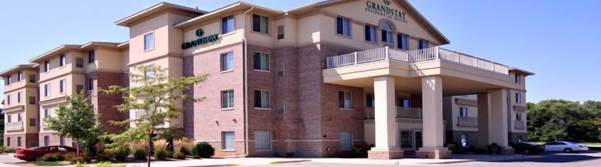 Vista Exterior GrandStay Residential Suites Hotel