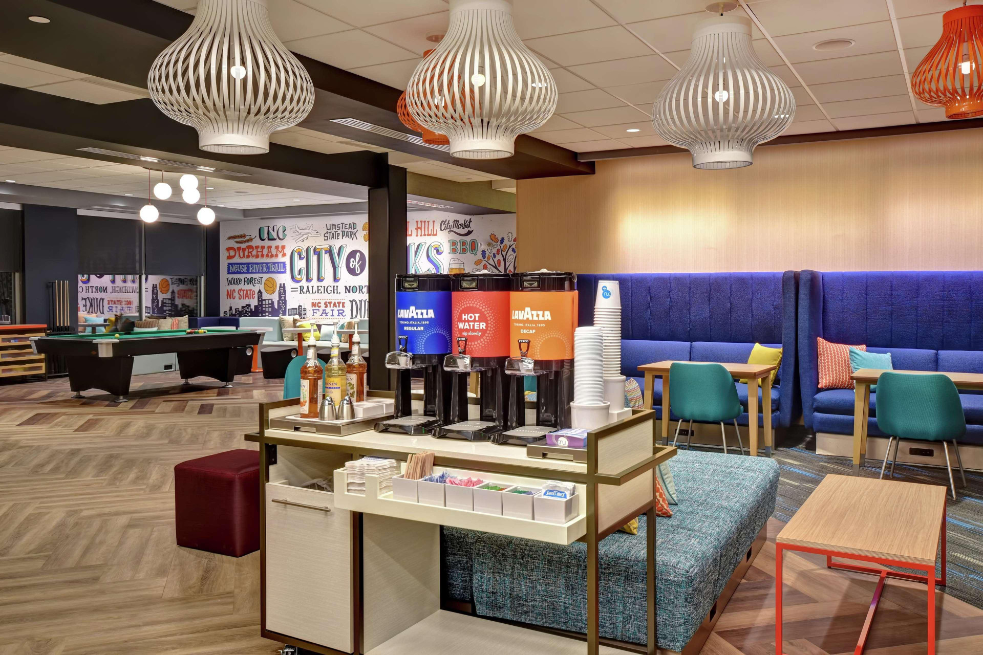 Vista Lobby Tru by Hilton Raleigh Durham Airport