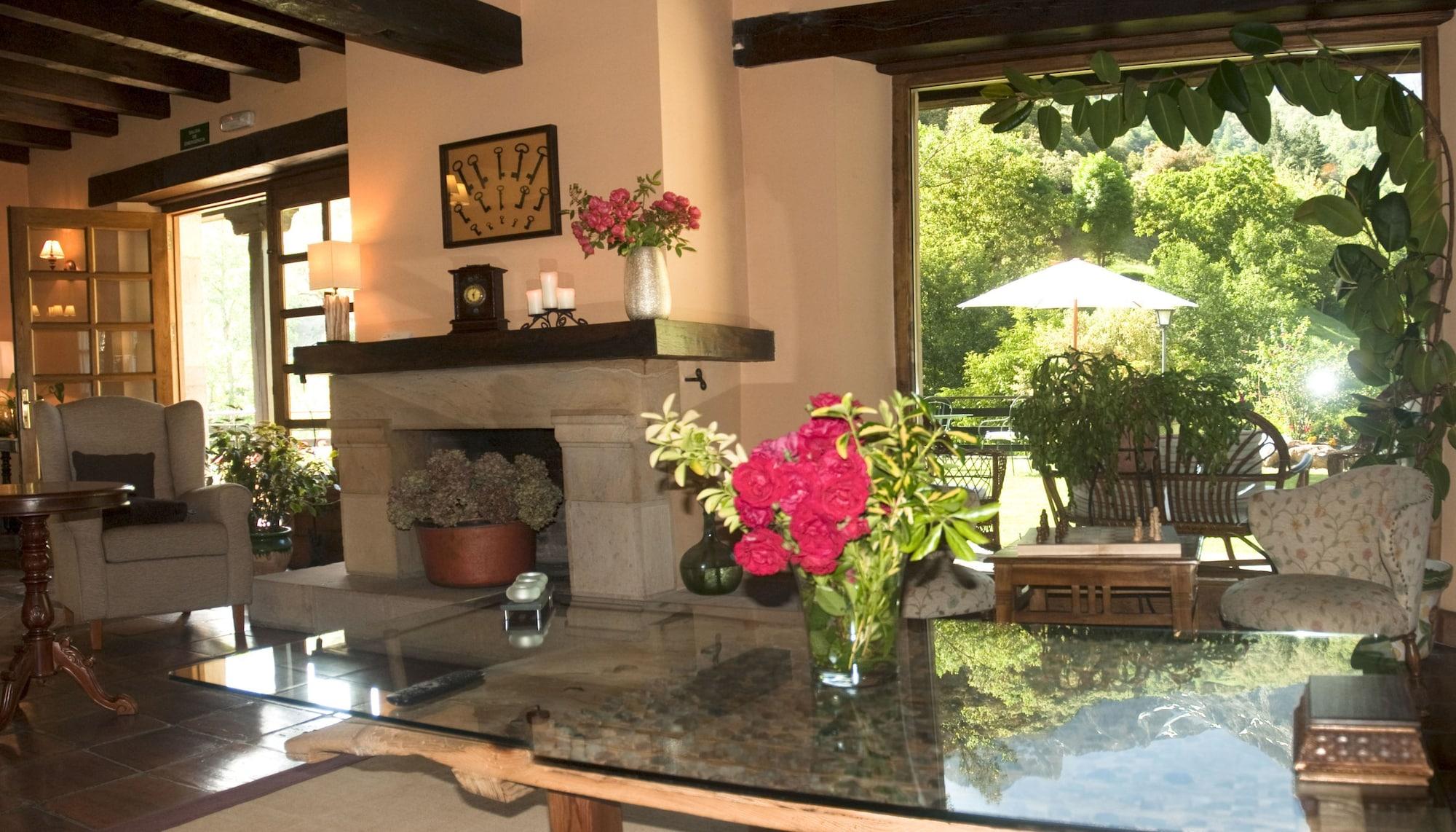 Vista Lobby Hotel Rural Posada San Pelayo