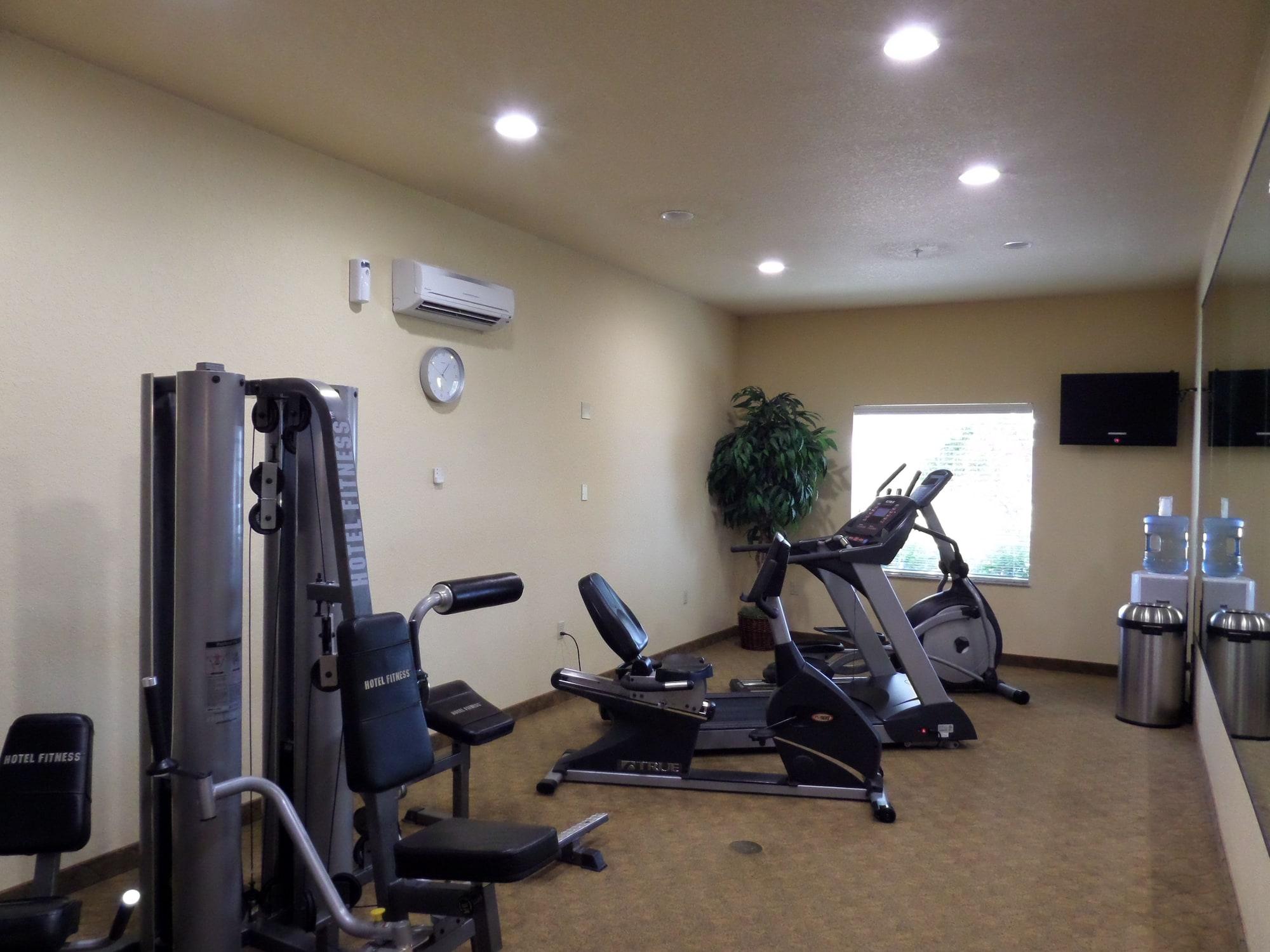 Gimnasio Baymont by Wyndham Pearsall