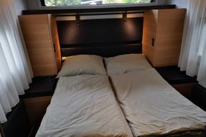 Alojamiento - Cozy RV with WiFi, Pool and AC in charming former farm Heilberscheid