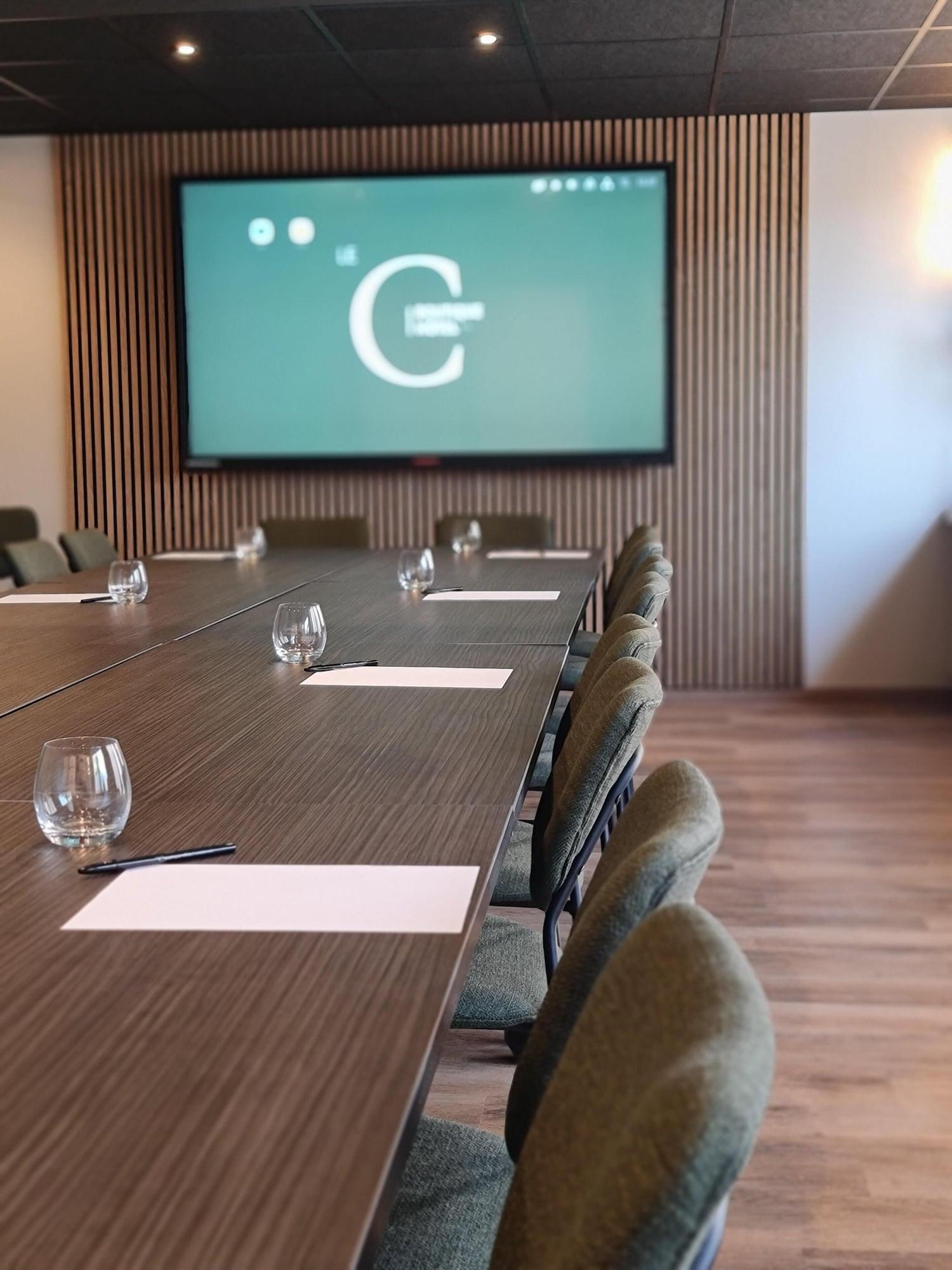 Sala de Reuniones Le C Boutique Hôtel