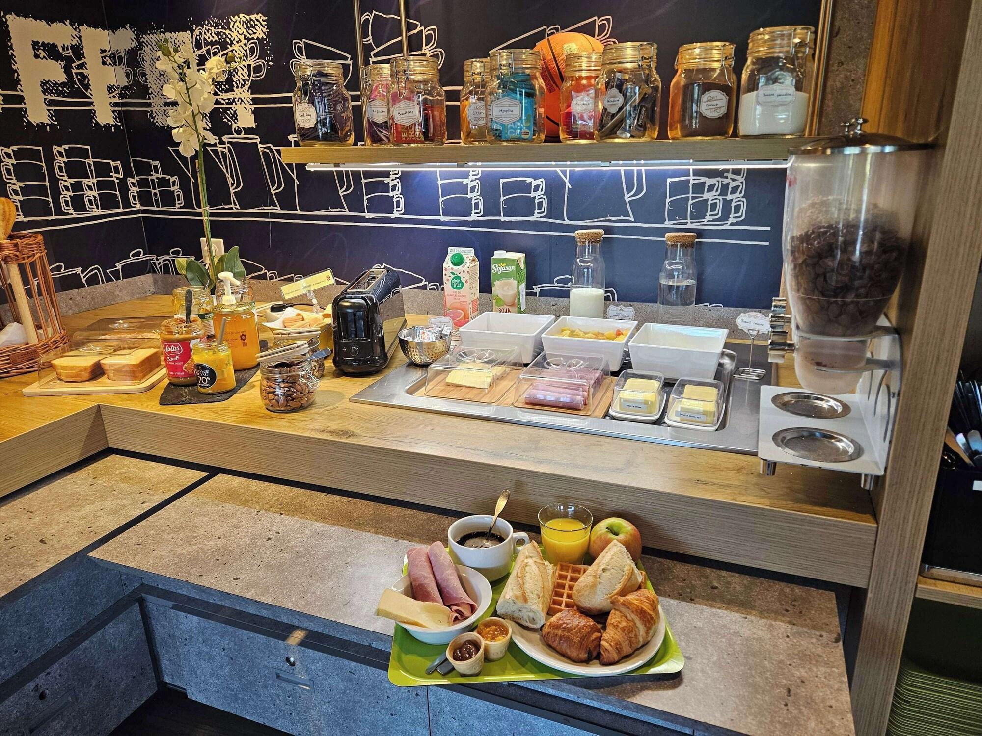 Restaurant ibis budget Clermont Ferrand Sud