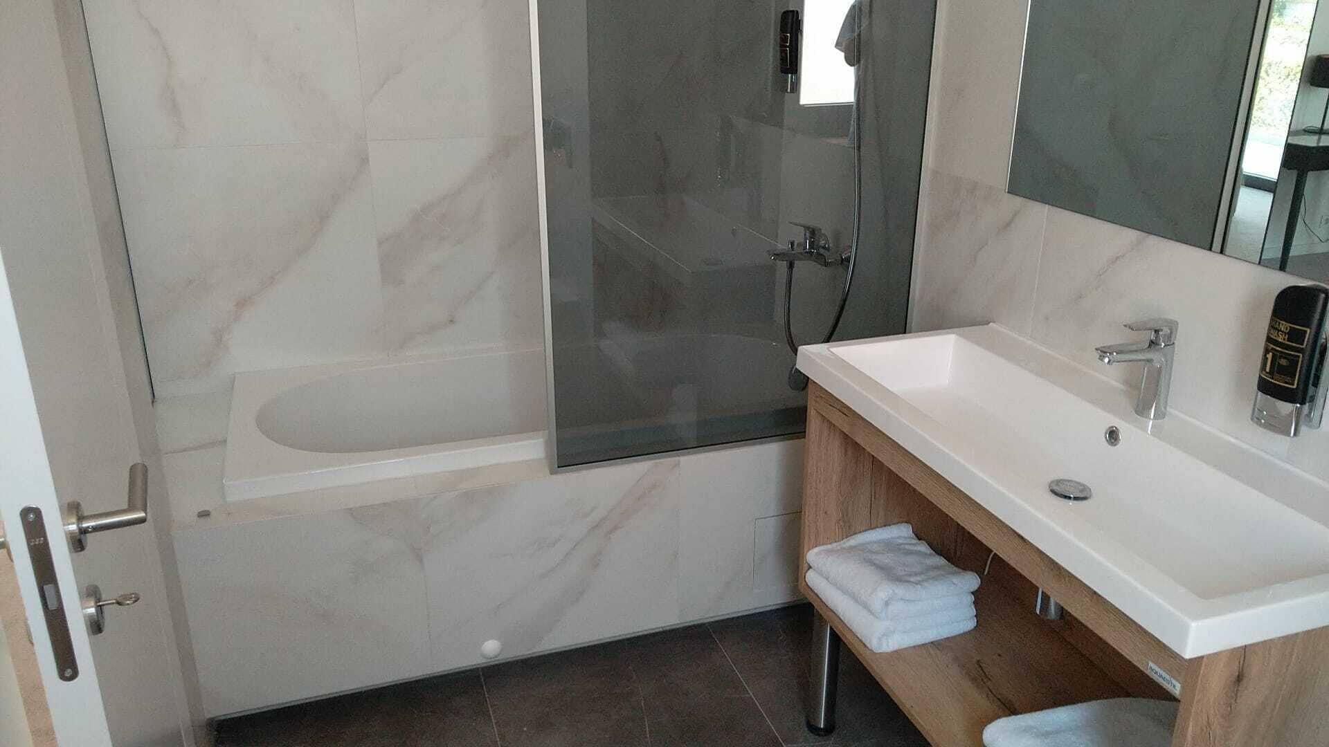 Equipamiento de Habitación HotelOscar