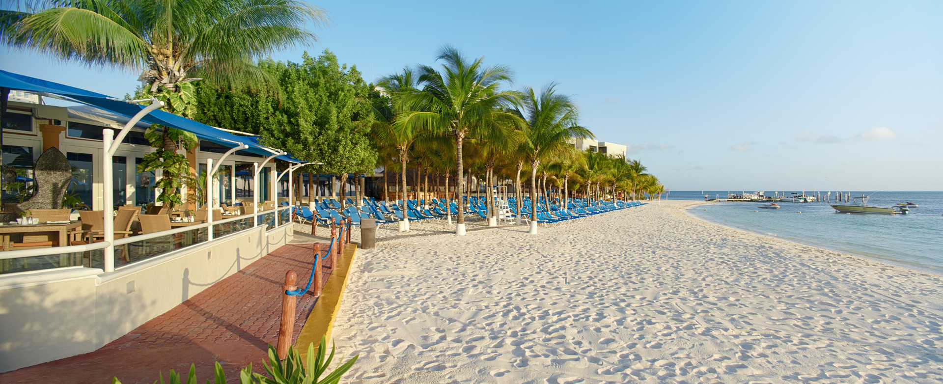 Playa Occidental Costa Cancun