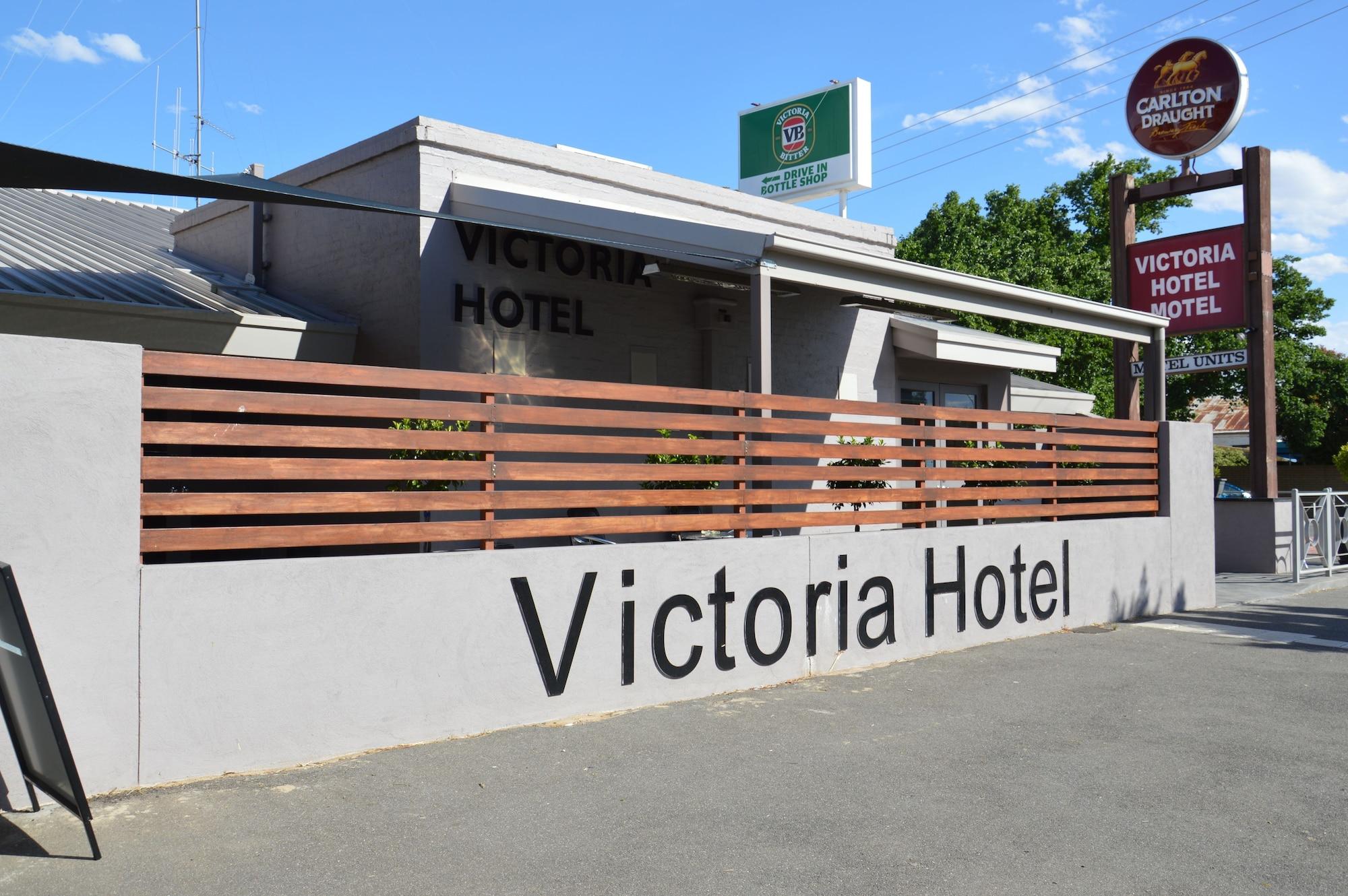 Varios Elmore Victoria Hotel Motel