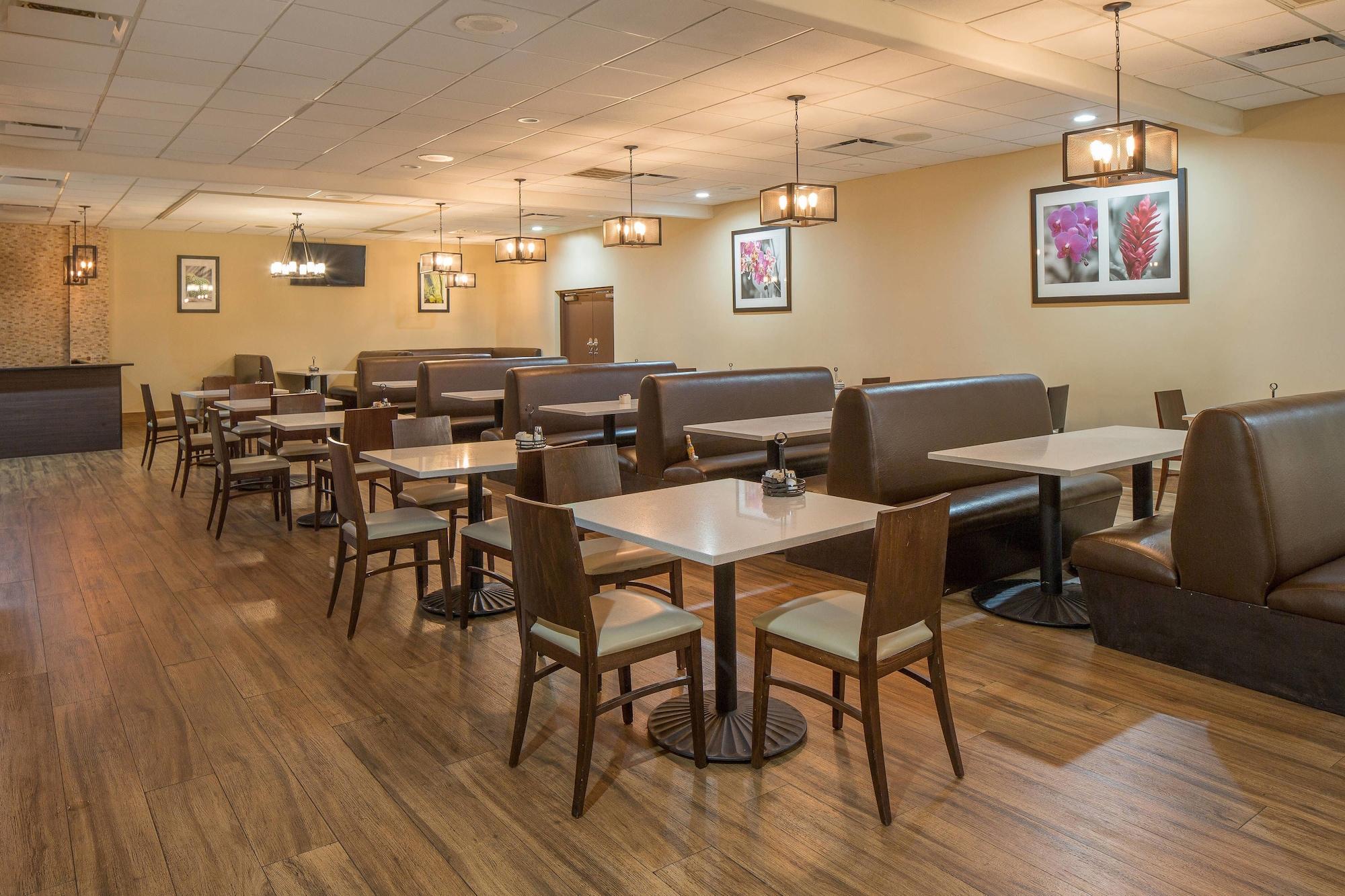 Restaurant Four Points by Sheraton Orlando International Drive