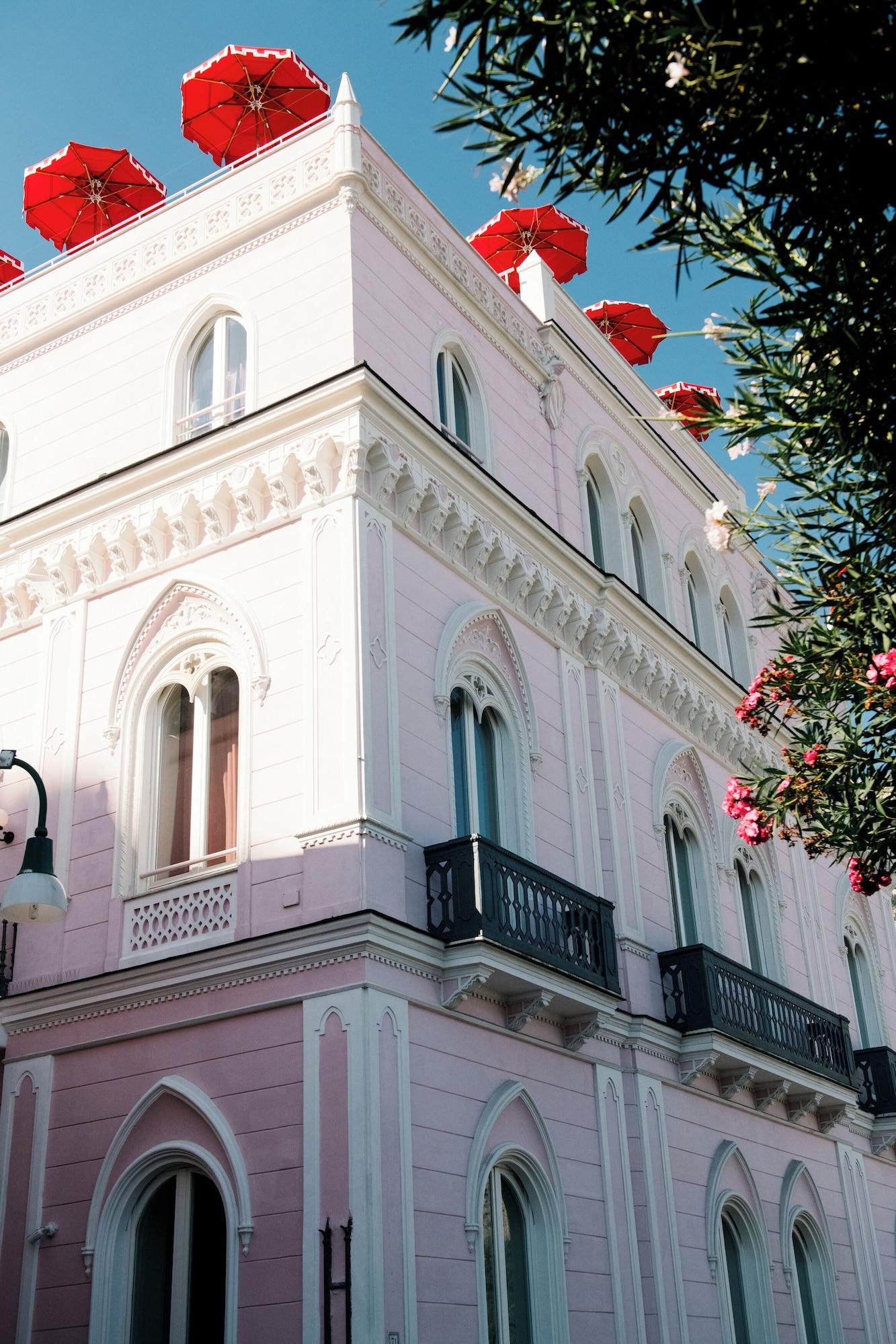 Vista Exterior Il Capri Hotel