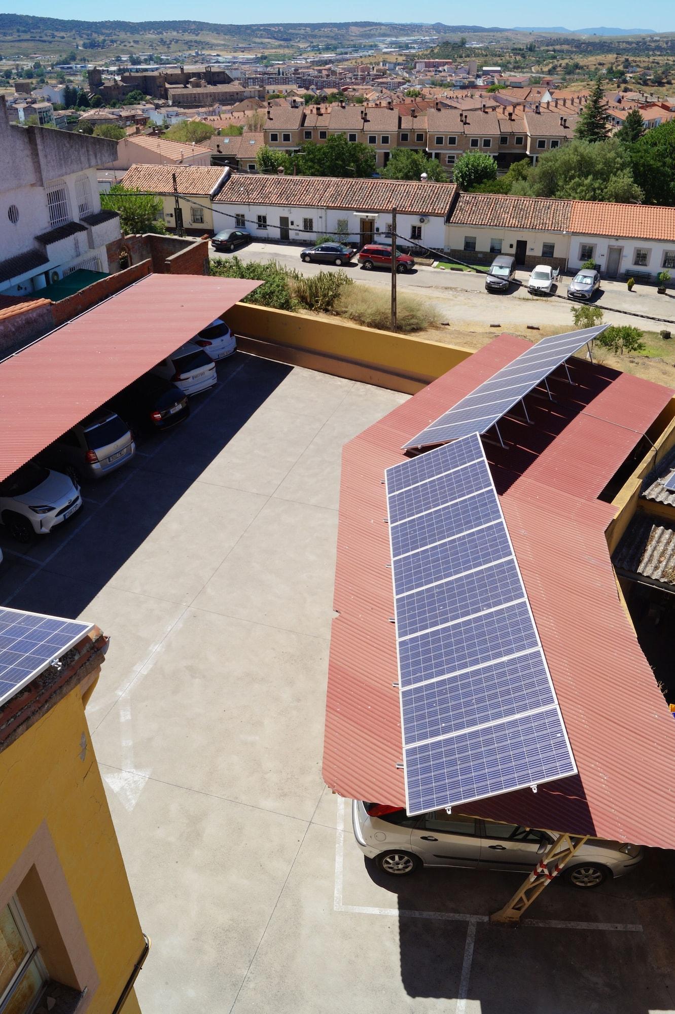 Vista Exterior Hostal Real