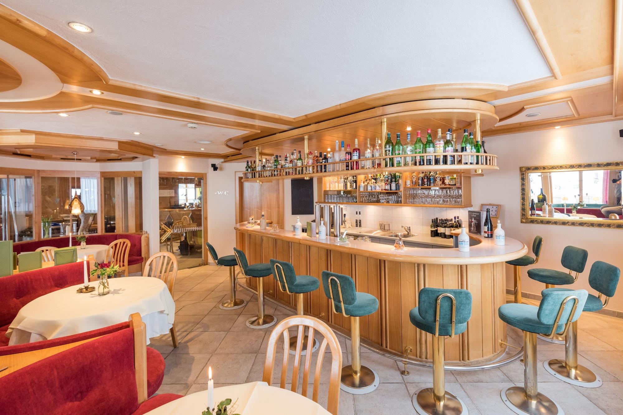 Bar/Salón Hotel Walserberg