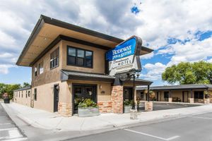 Alojamiento - Rodeway Inn & Suites DowntownerRte 66