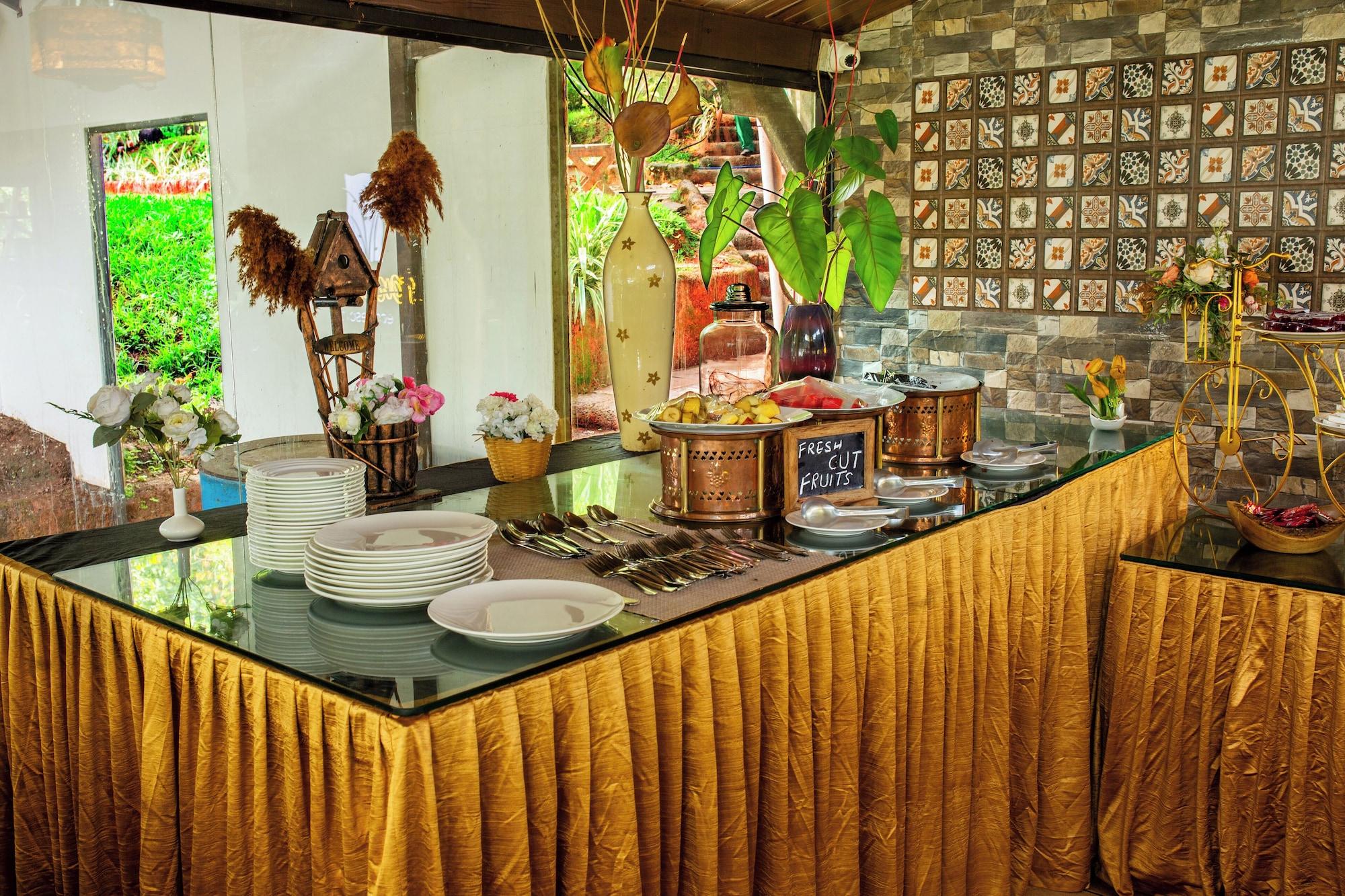 Restaurant Stone Water Eco Resort