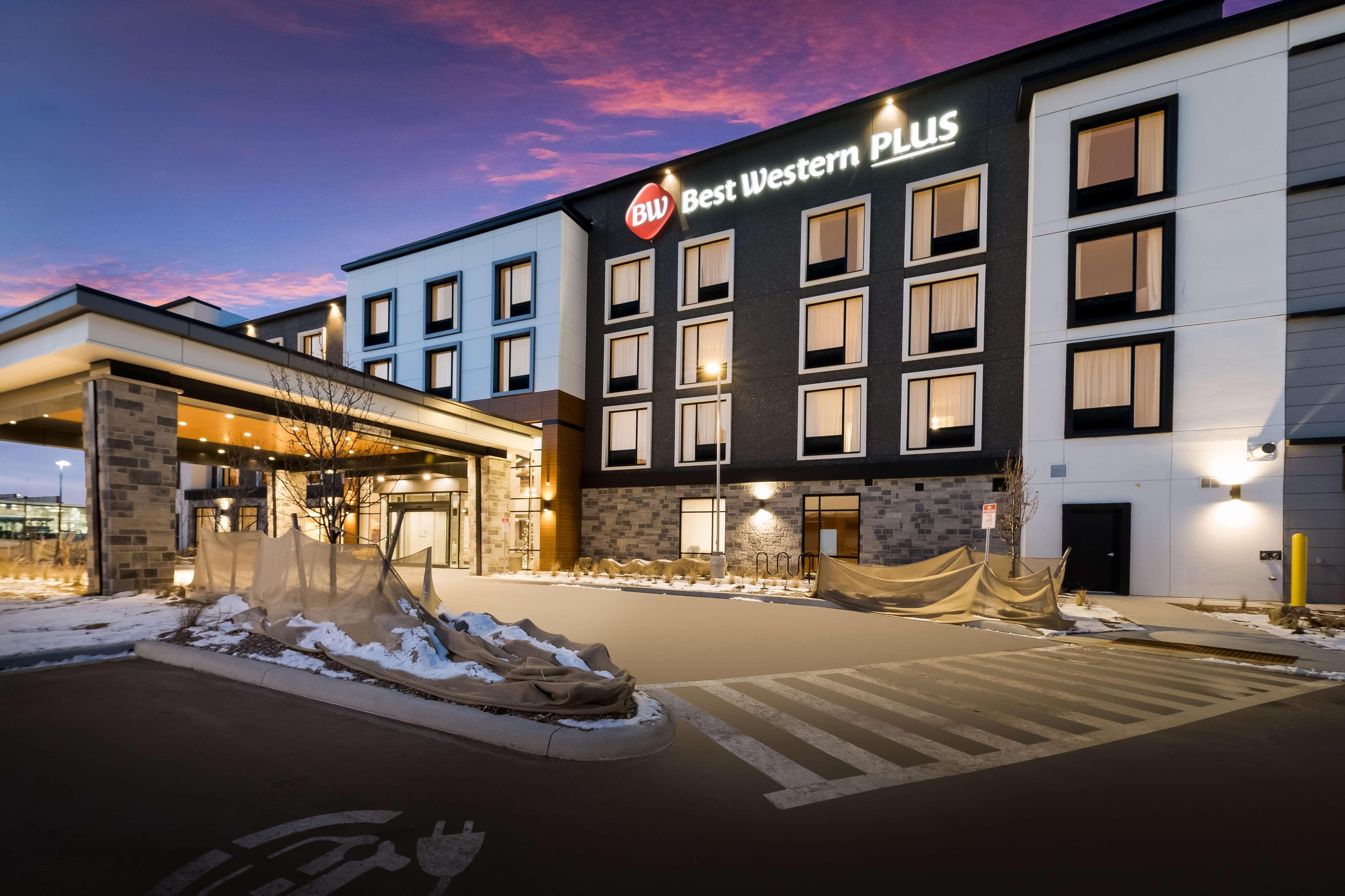 Vista Exterior Best Western Plus Parry Sound